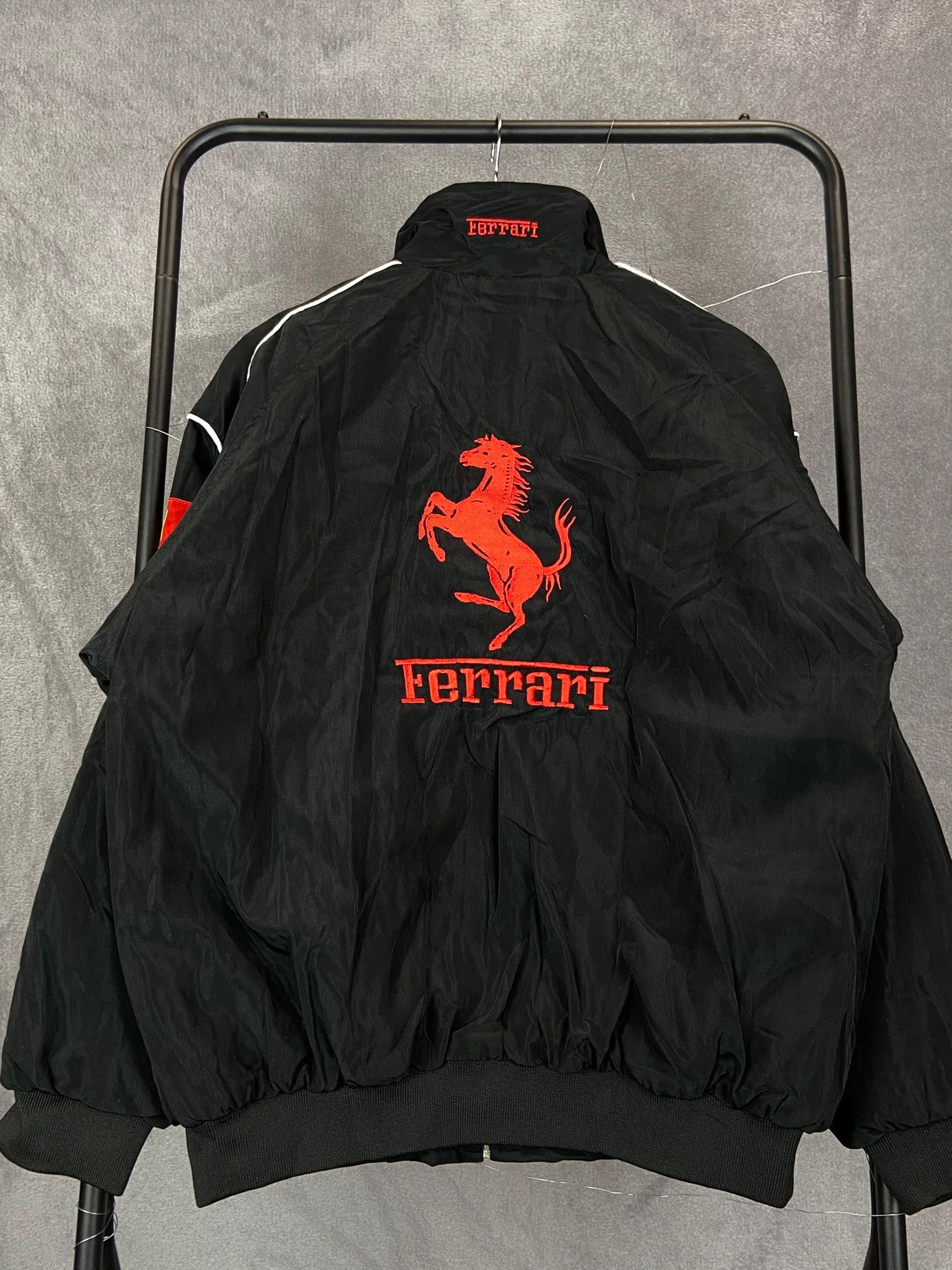 Vintage Vintage Ferrari Black Jacket Size XL Size US XL / EU 56 / 4 - 5 Thumbnail