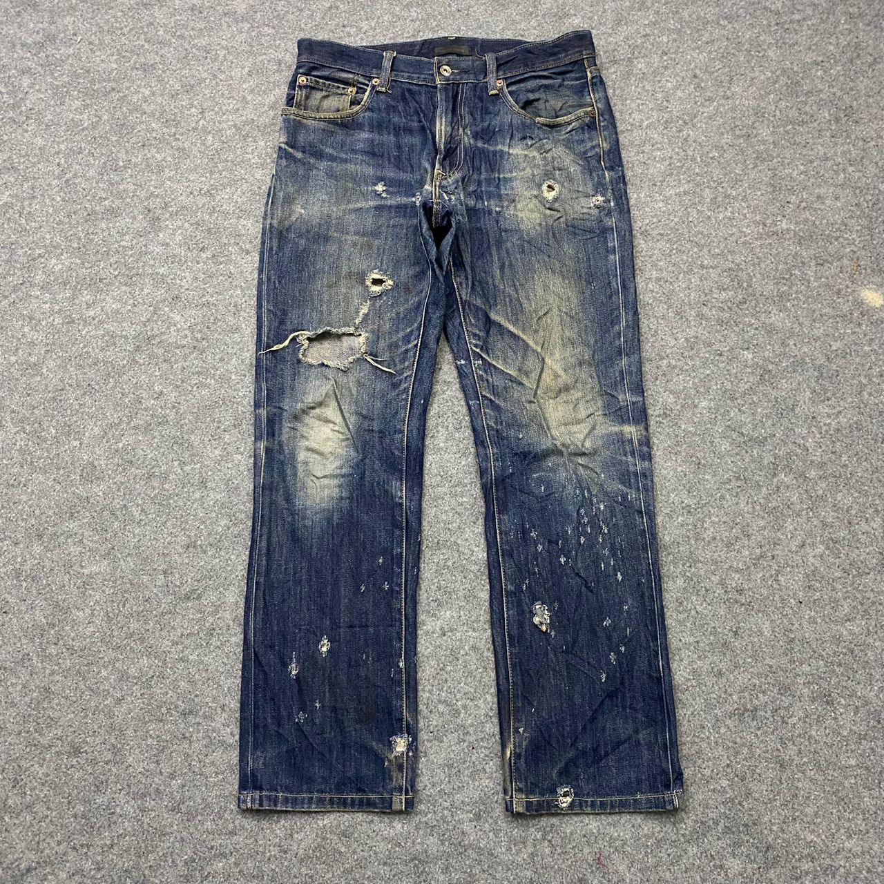 Japanese Brand Vintage Uniqlo Distressed Denim Kurt Cobain Style Size US 33 - 1 Thumbnail