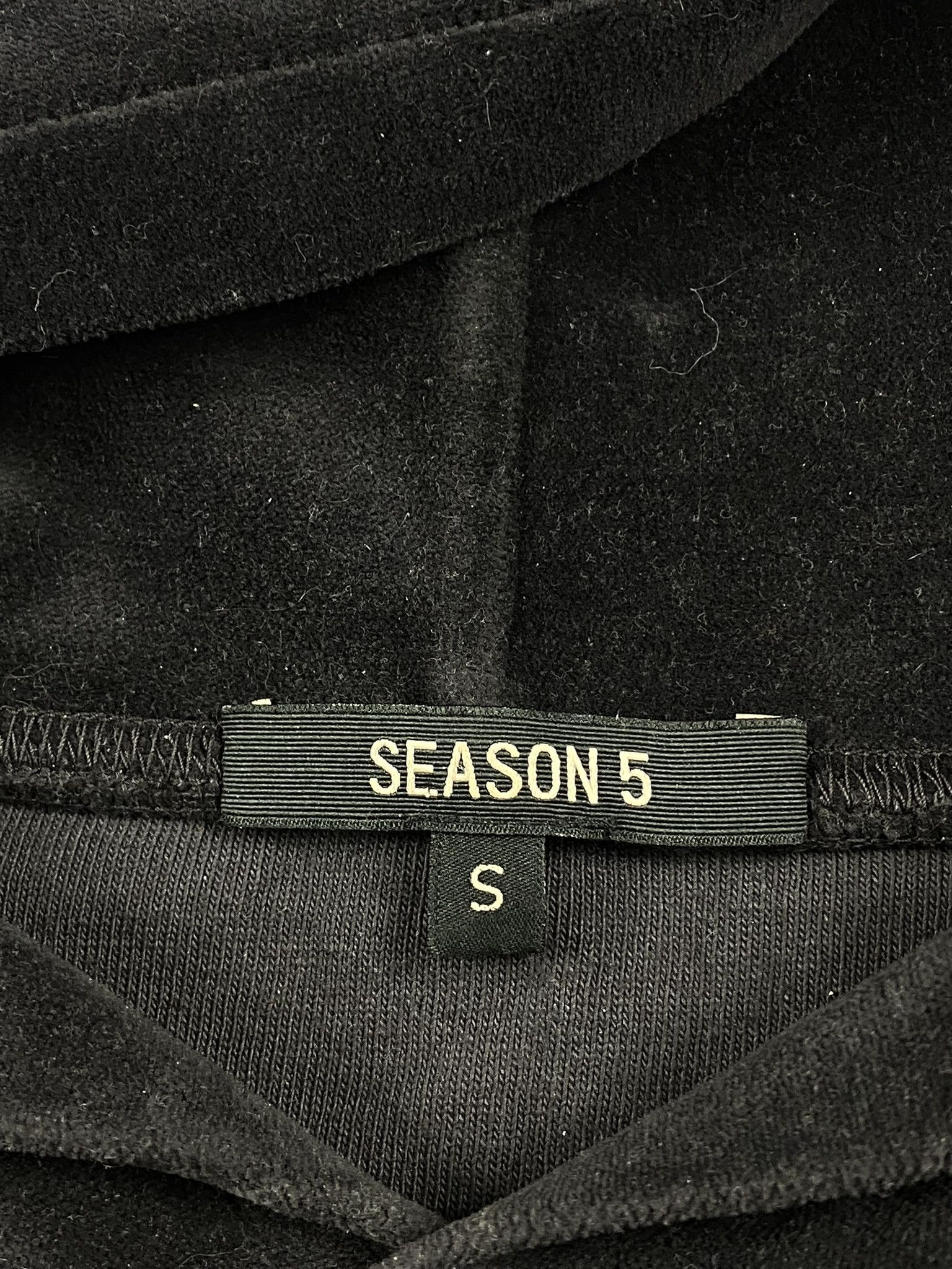 Yeezy Yeezy Season 5 Crushed Velvet Hoodie Size US S / EU 44-46 / 1 - 3 Thumbnail
