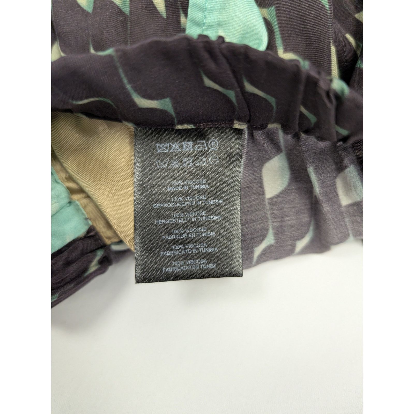 Dries Van Noten o1rshd1 Piperi Shorts in Multicolor Size US 34 / EU 50 - 13 Thumbnail
