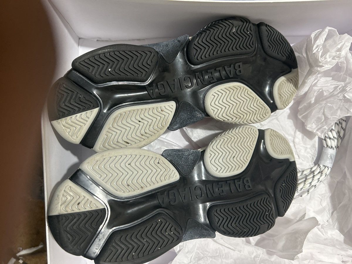 Balenciaga Balenciaga Tripple S Half & Half colorway Size US 10.5 / EU 43-44 - 17 Thumbnail