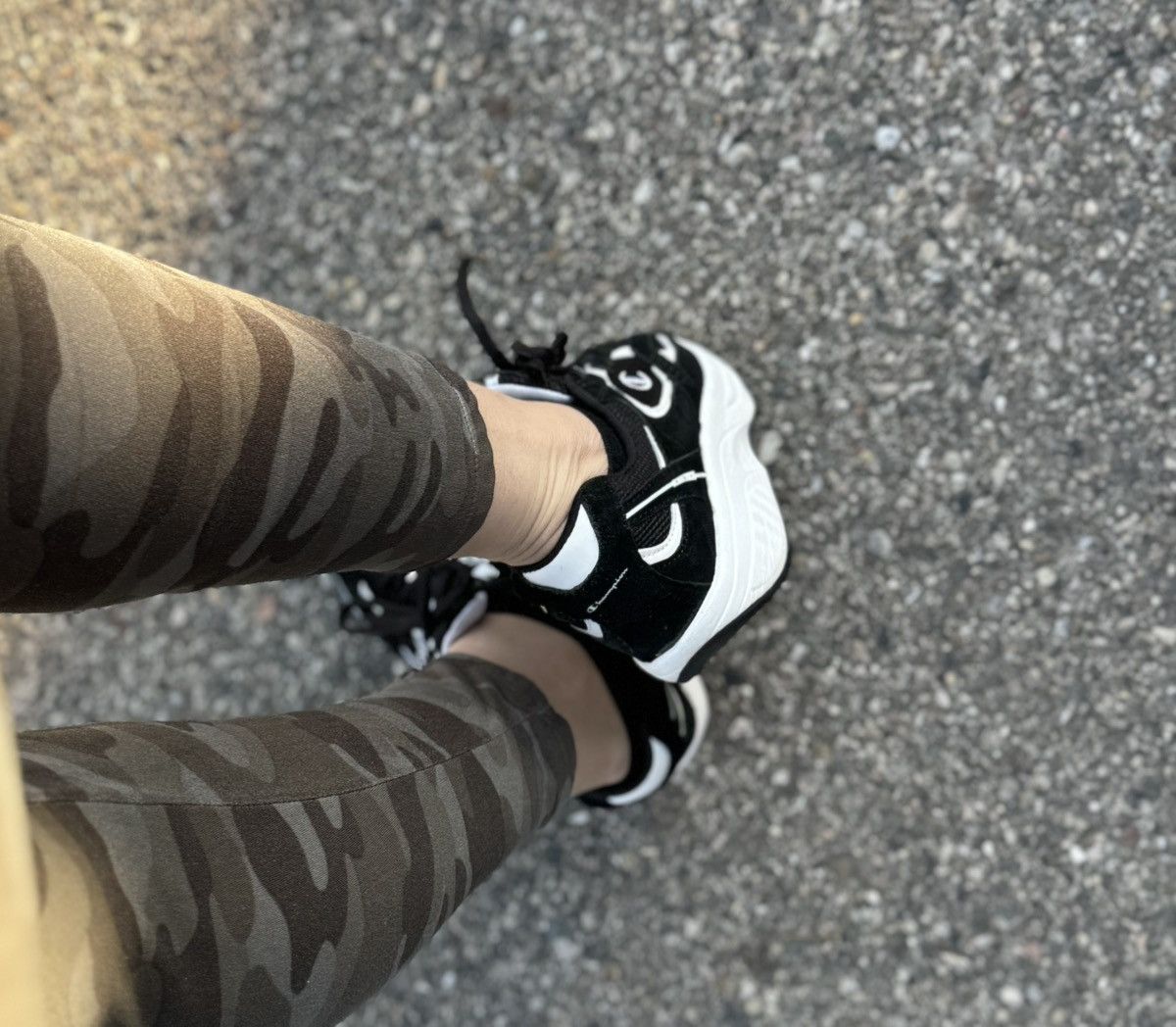Champion CHAMPION Women’s Size 6.5, Euro 38 Black/White Platform Size US 6.5 / IT 36.5 - 6 Thumbnail