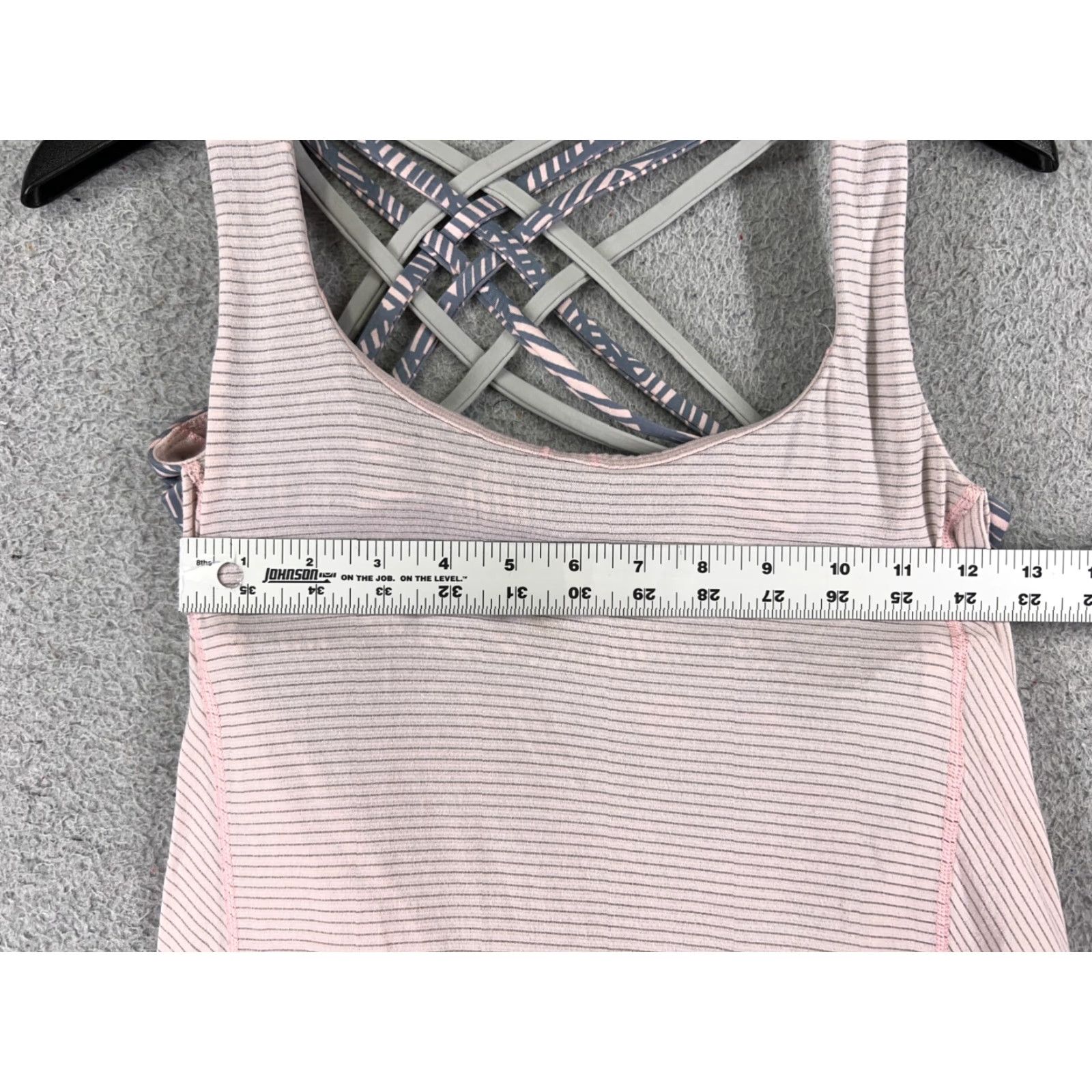Lululemon Lululemon Shirt Women 6 Pink Tank Sleeveless Built In Bra Stripe Casual Sleeveless Shirt Womens Pink 6 Size M / US 6-8 / IT 42-44 - 7 Thumbnail