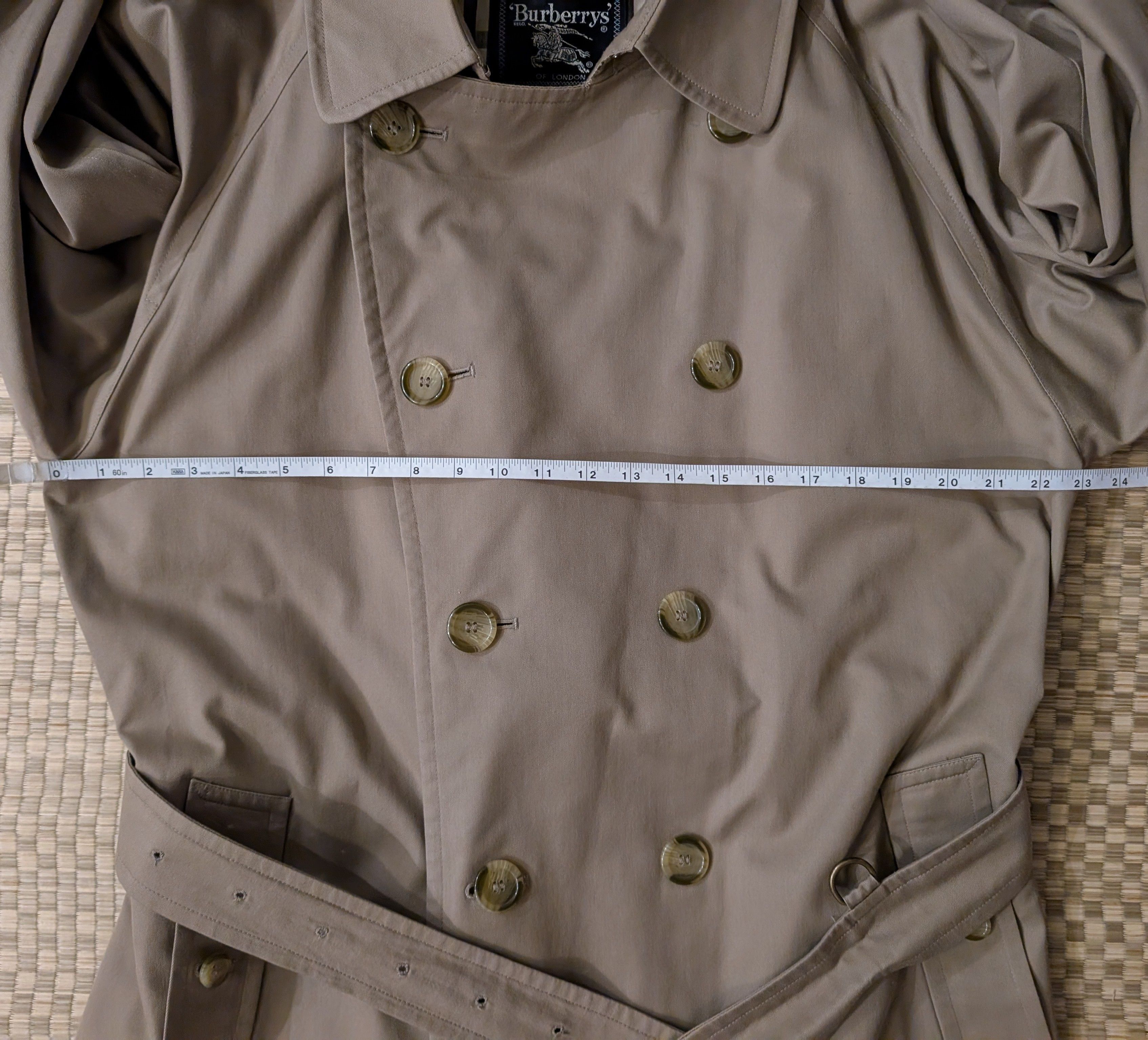 Burberry Burberry's of London Trench Coat Men's Size L/42 Size US L / EU 52-54 / 3 - 8 Thumbnail