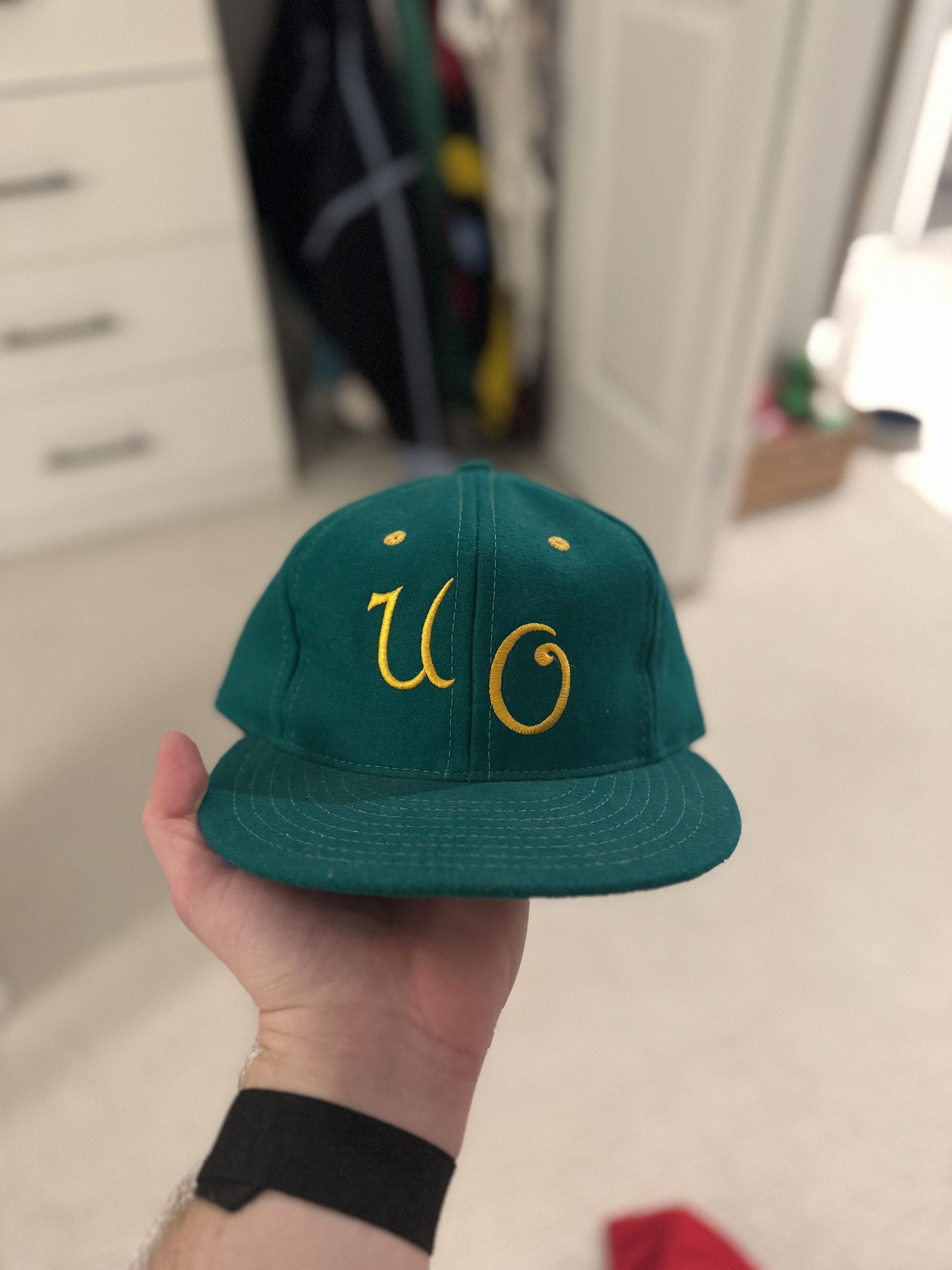 Ebbets Field Flannels *BRAND NEW* Ebbets Field Flannels Oregon Dukcs 100% Wool Hat Size ONE SIZE - 1 Thumbnail