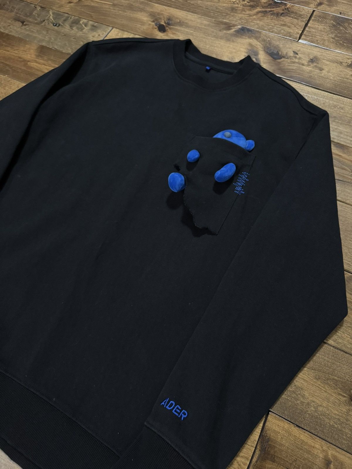Ader Error Ader Error Pocket Bear Sweatshirt A1 Size US L / EU 52-54 / 3 - 6 Thumbnail
