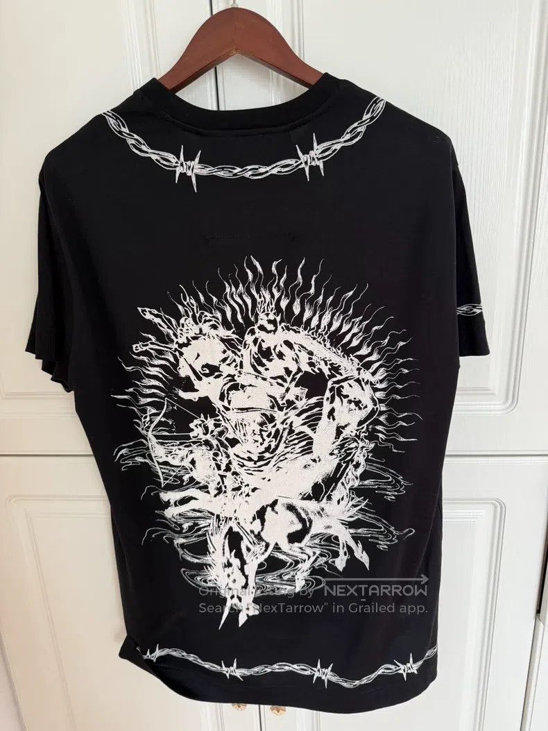 Givenchy Givenchy FW21 gothic print short sleeve T-shirt, loose fit Size US XS / EU 42 / 0 - 2 Thumbnail