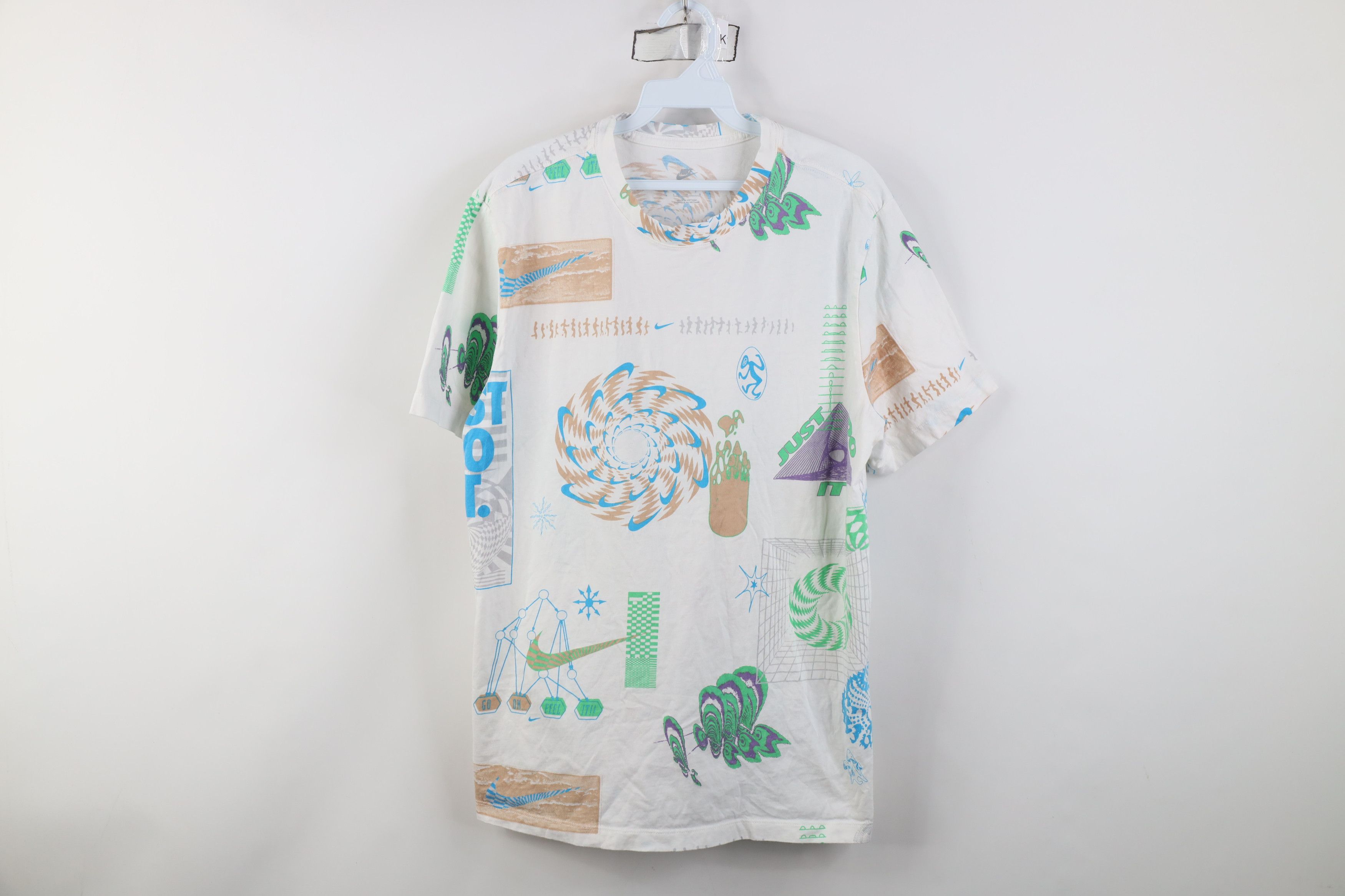 Nike Nike Center Swoosh Festival All Over Print Mushroom T-Shirt Size US L / EU 52-54 / 3 - 1 Thumbnail