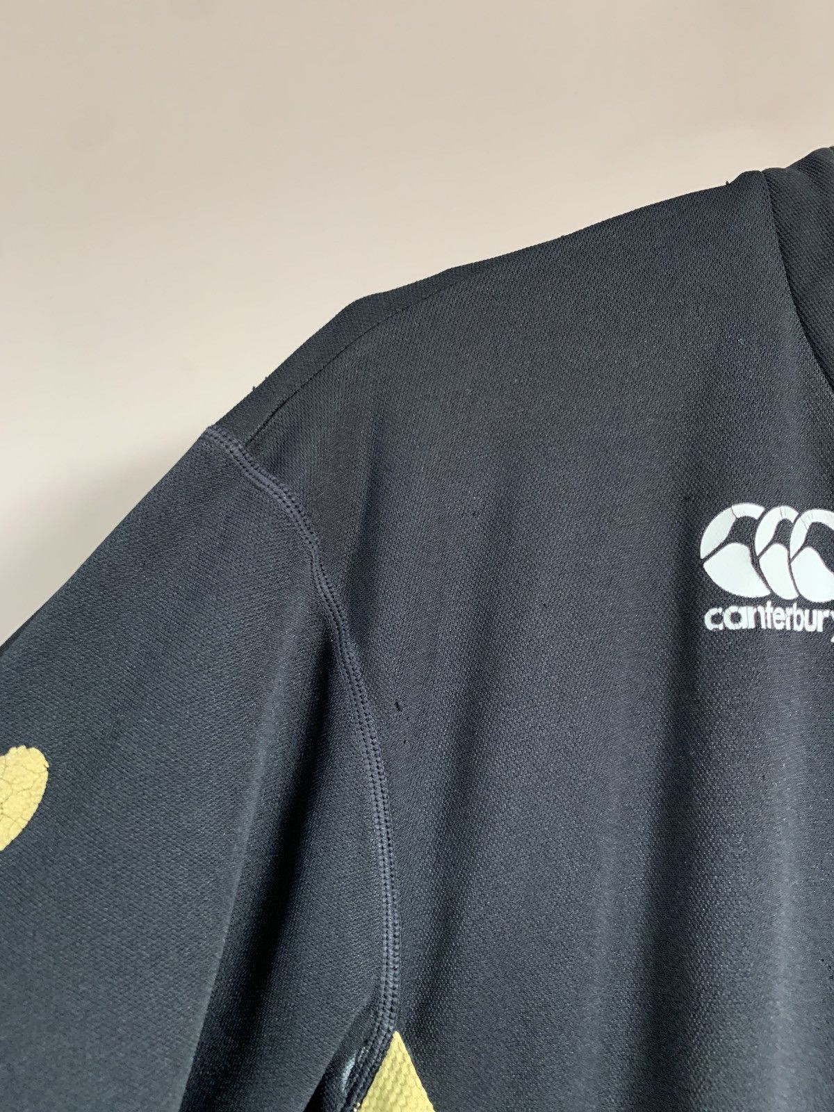 Canterbury of New Zealand Portsmouth Third Football Shirt Canterbury Soccer Jersey L Size US L / EU 52-54 / 3 - 6 Thumbnail
