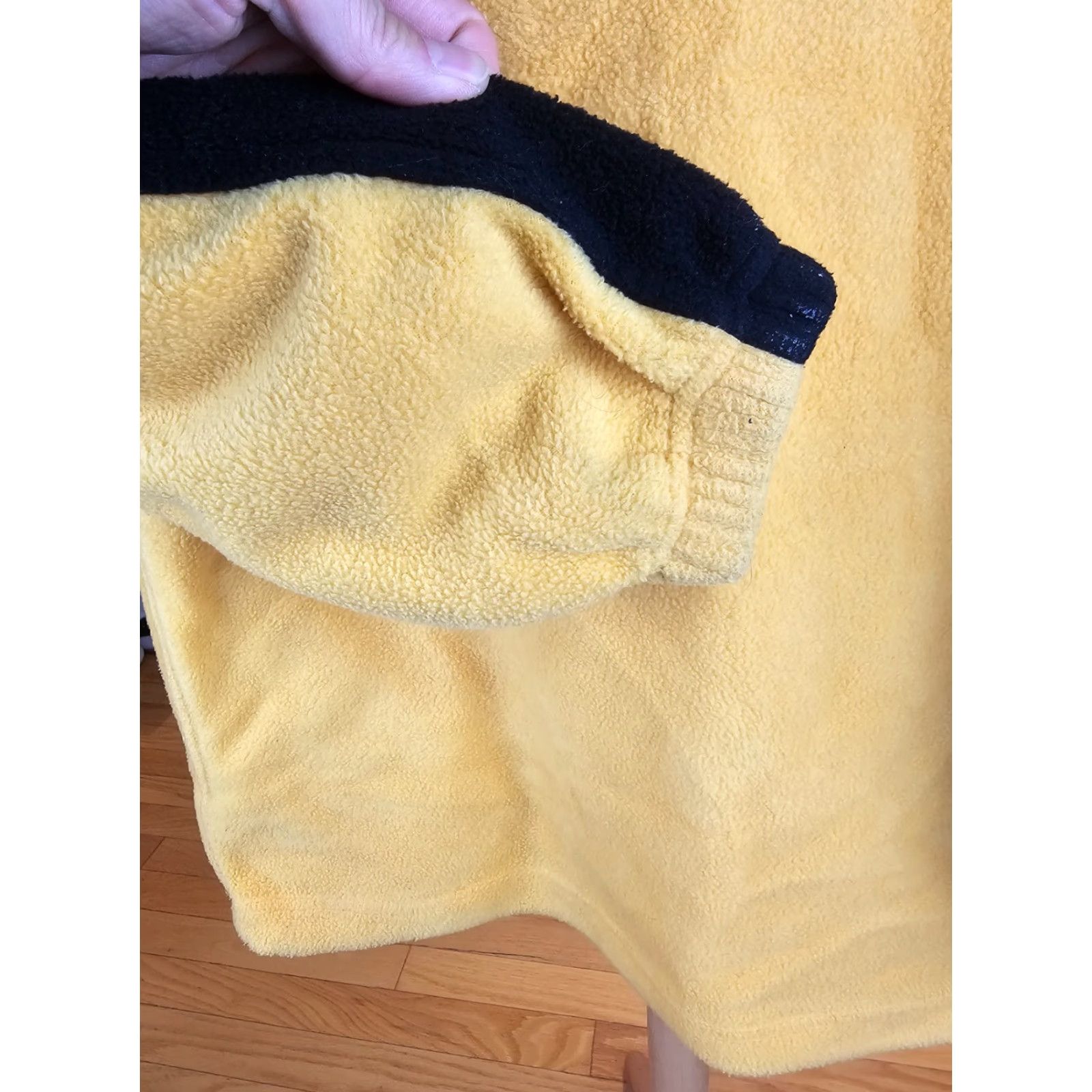 Nike VINTAGE Nike Yellow Half Zip Up Pullover Fleece SZ Small Made in USA Sweatshirt Men S Shirt Size US S / EU 44-46 / 1 - 5 Thumbnail