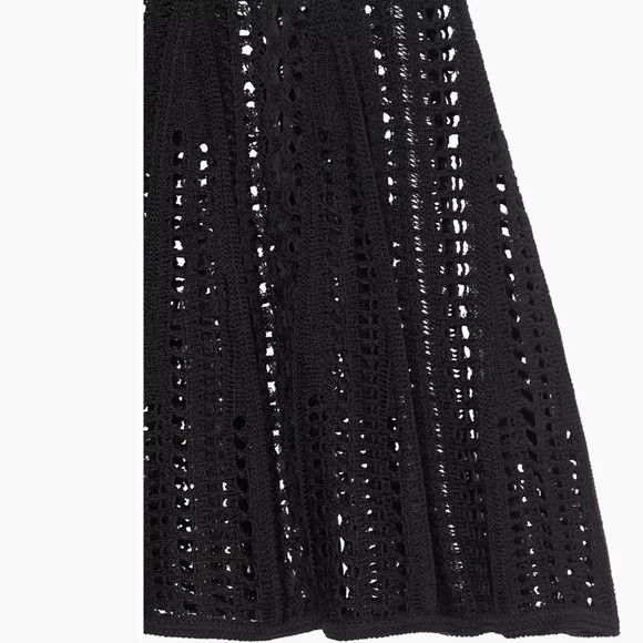 Givenchy Givenchy Skirt In Crochet - NEW WITH TAGS Size 27" / US 4 / IT 40 - 3 Thumbnail