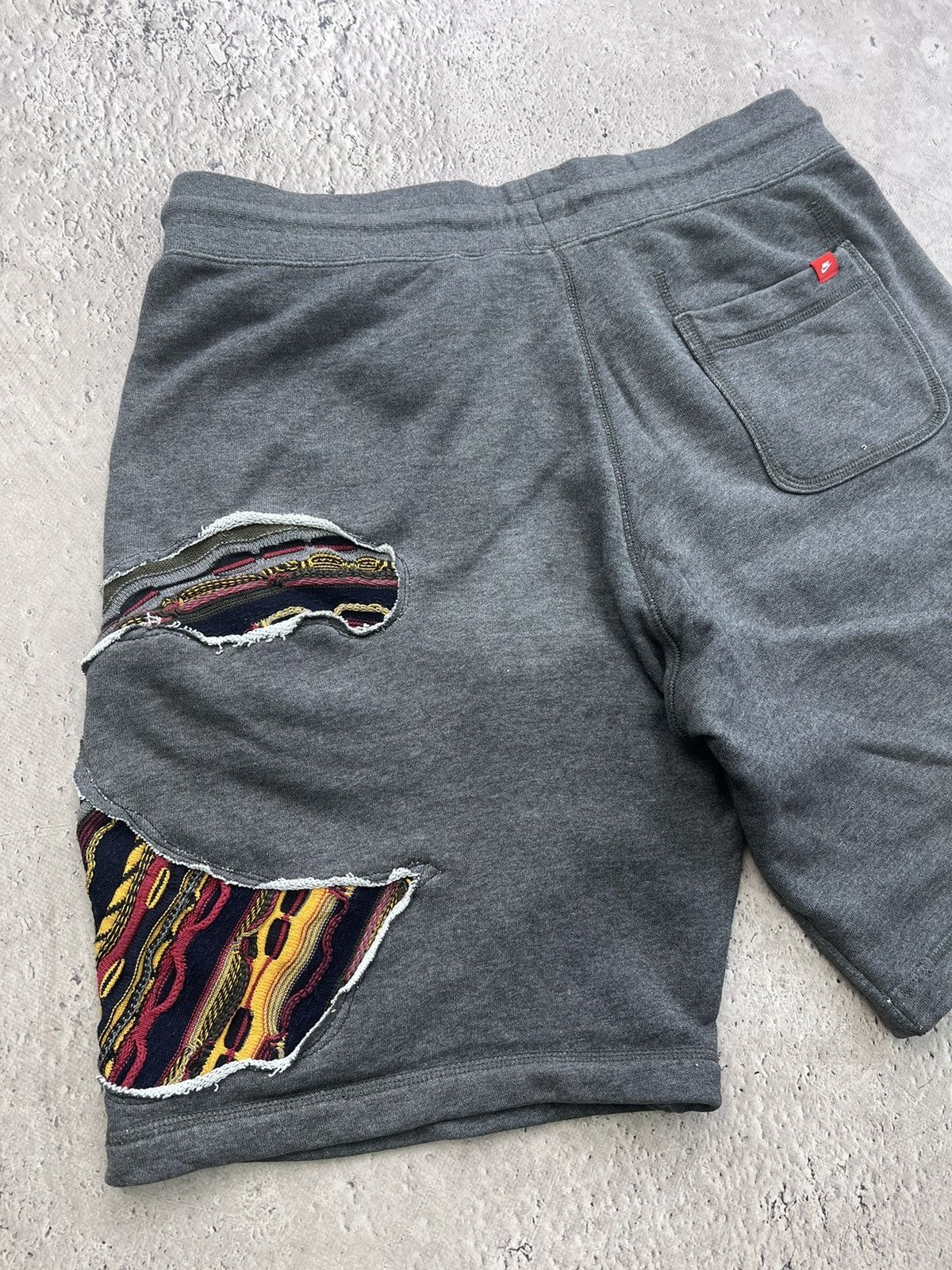 Nike × Vintage VTG 90s REWORKED COOGI STYLE NIKE SWOOSH CARGO SHORT PANTS Size US 32 / EU 48 - 9 Thumbnail