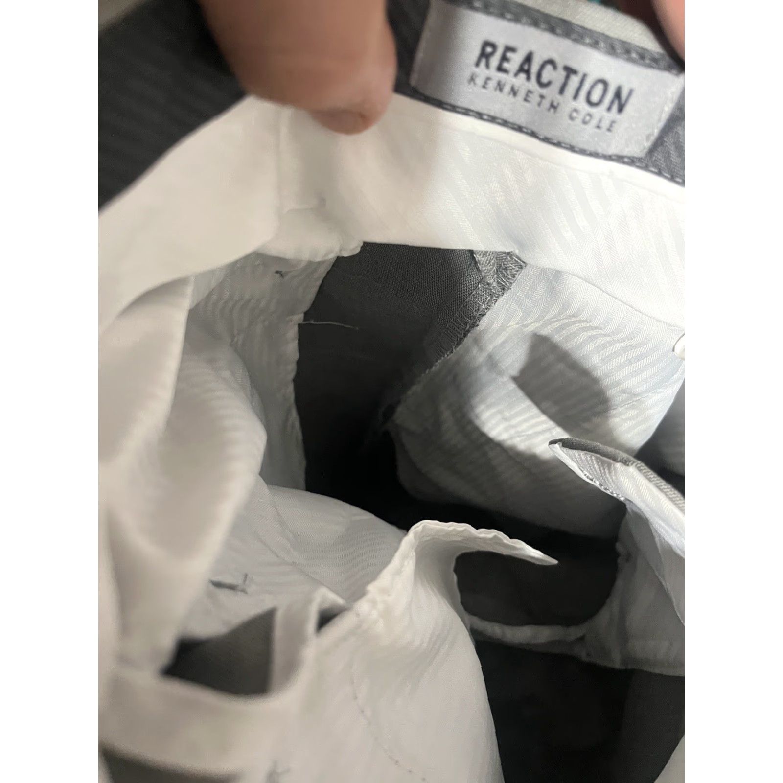 Kenneth Cole KENNETH COLE Reaction Flat Front PANTS 30x29 Gray Solid Dress Pants Men Regular Cotton Polyester"} Size US 30 / EU 46 - 5 Thumbnail
