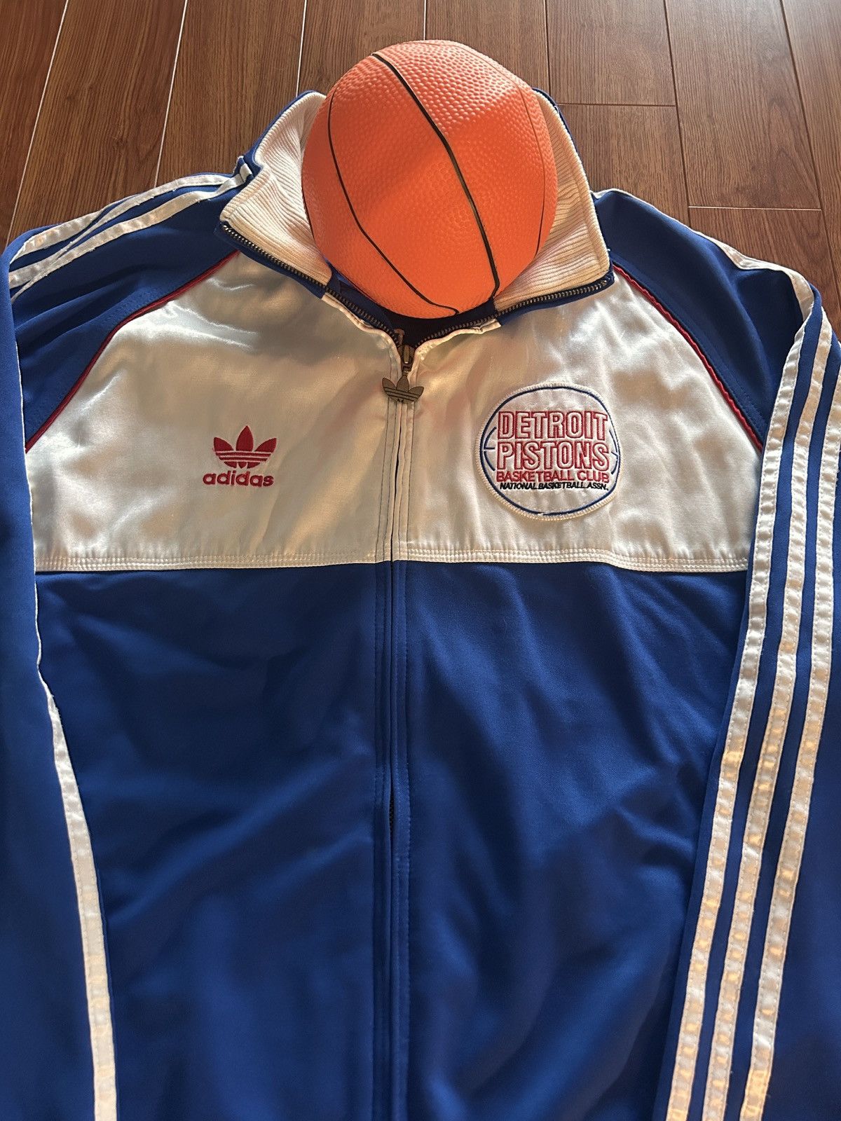 Adidas 2008 Detroit Pistons NBA X Adidas White & Black Track Jacket Size US XL / EU 56 / 4 - 1 Thumbnail
