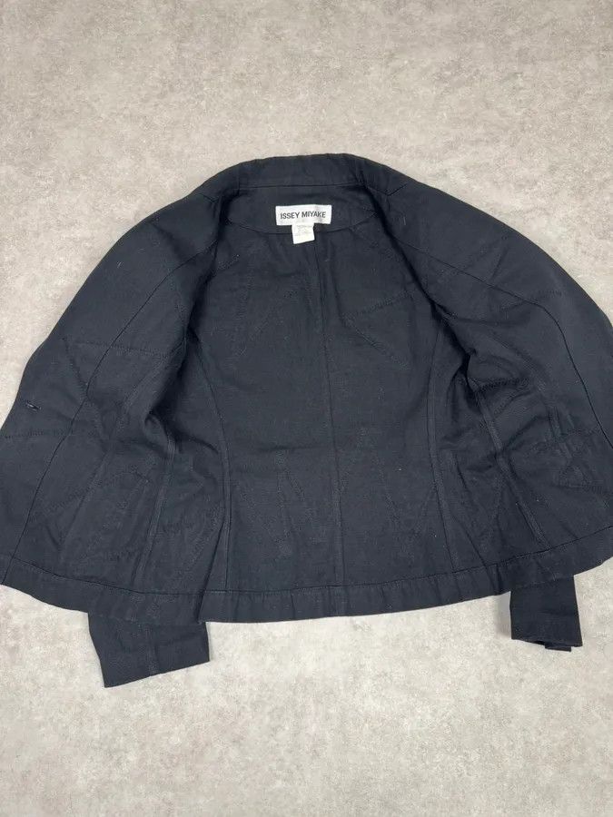 Issey Miyake SS2003 Issey Miyake Black Blazer Plissed Jacket Size M / US 6-8 / IT 42-44 - 8 Thumbnail