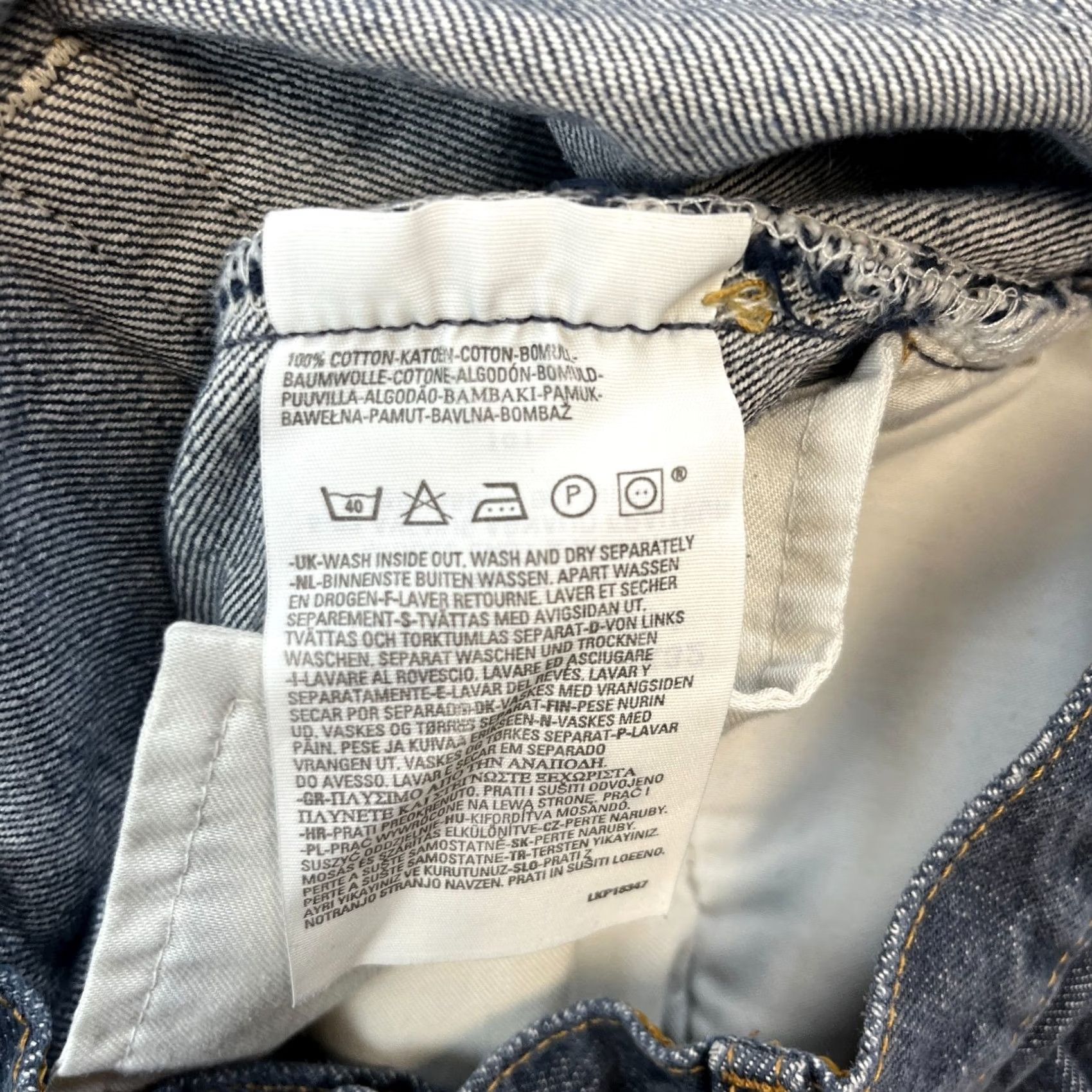 Levi's VINTAGE Levi's 501 Jeans Mens Relaxed Straight 36 32 Dark Blue Denim Middle Rise 5-Pocket Mens Levi's 501 Size US 36 / EU 52 - 7 Thumbnail