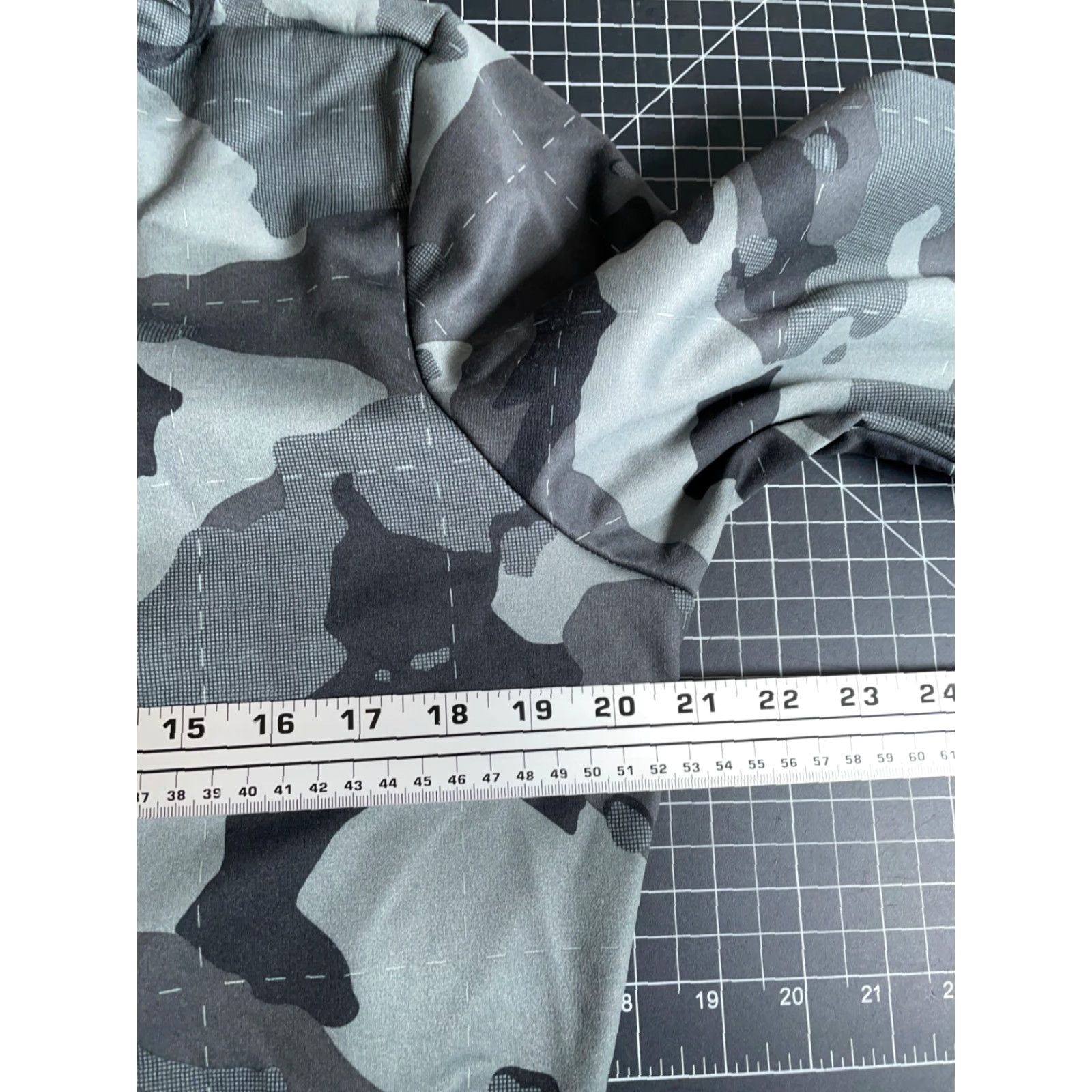 Nike Nike Camouflage Hoodie Men's Medium Gray Therma-Fit Pullover Sweatshirt Size US M / EU 48-50 / 2 - 5 Thumbnail