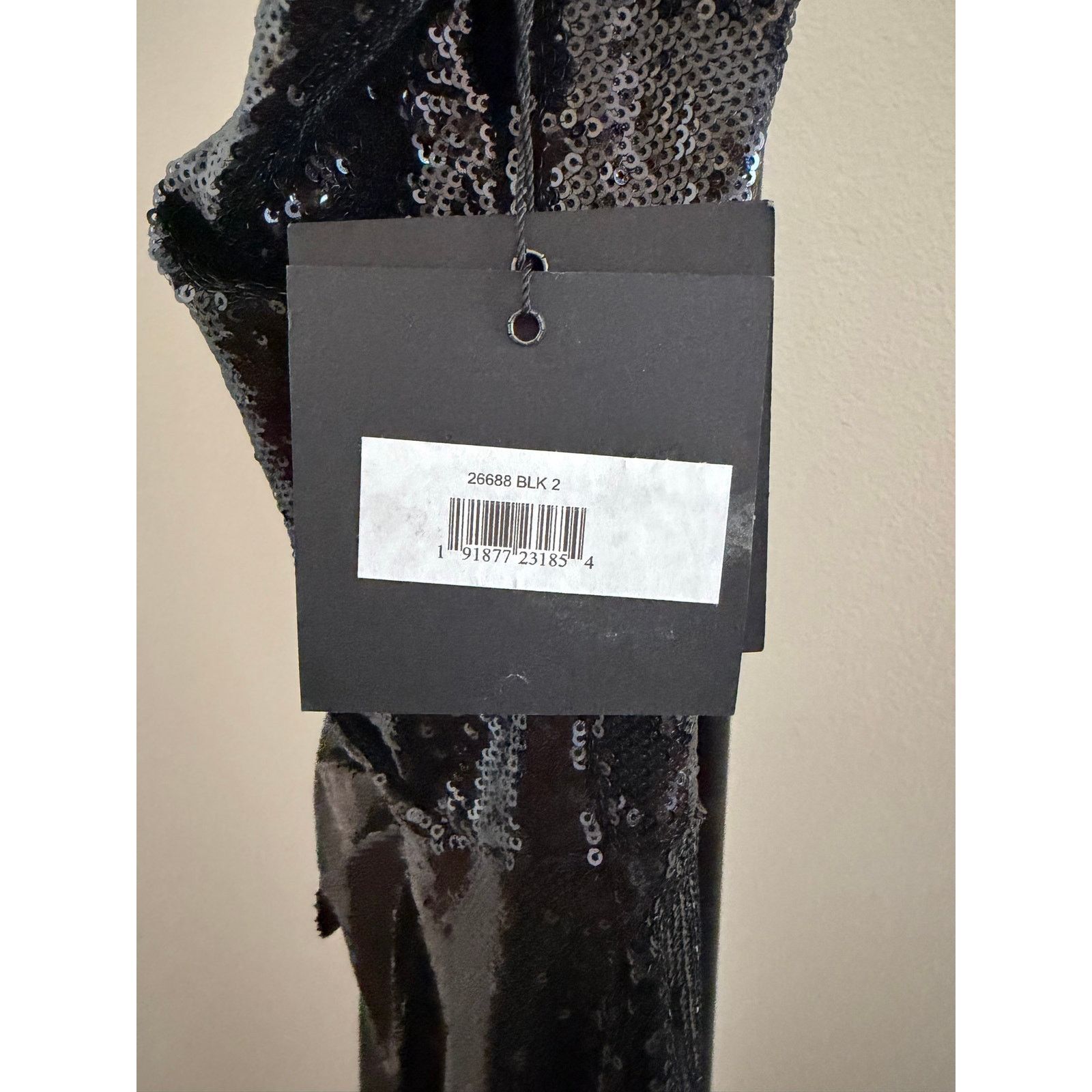 Mac Duggal Mac Duggal black sequined cocktail dress sz 2 26688 Size XS / US 0-2 / IT 36-38 - 5 Thumbnail