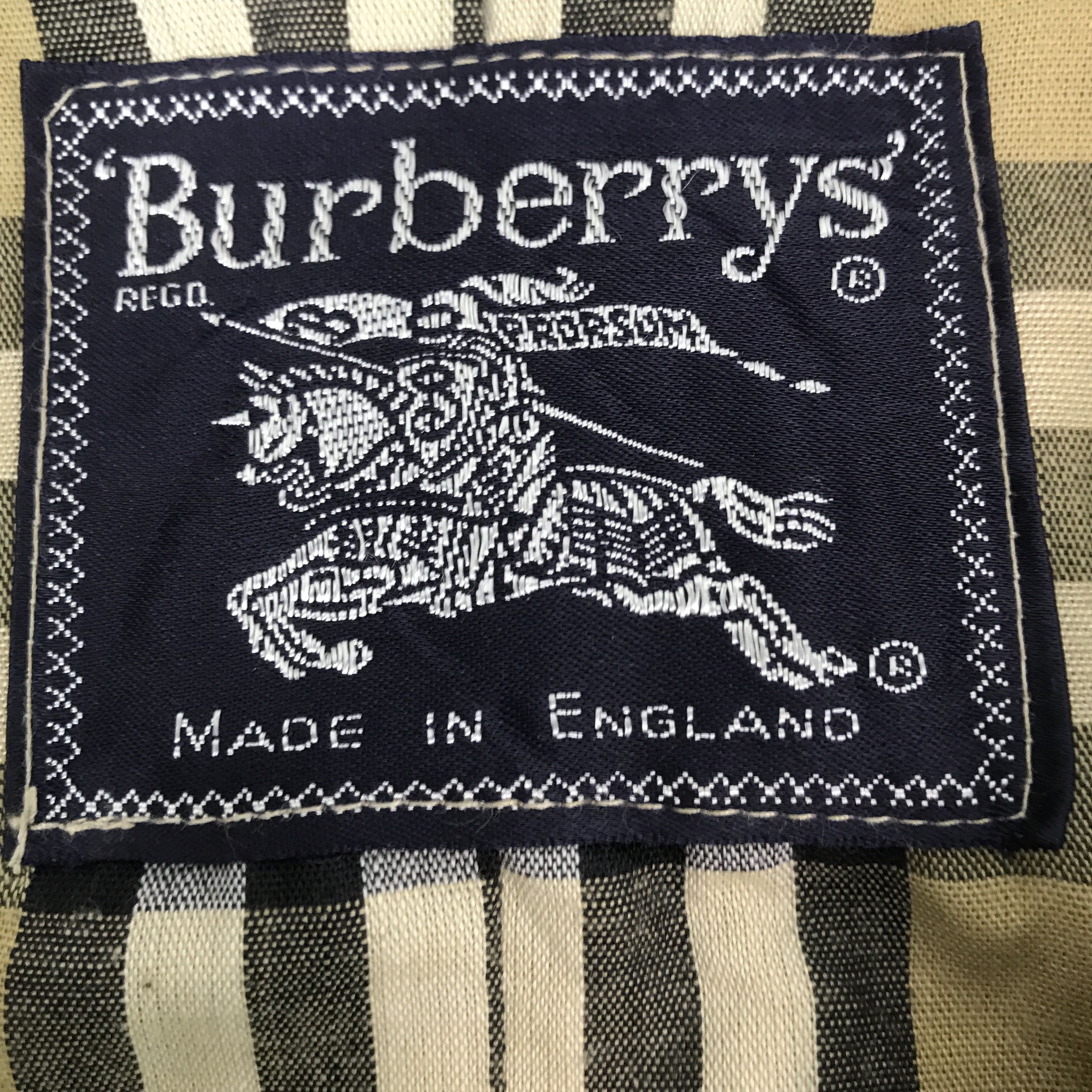 Burberry × Vintage Vintage Burberry bondage button parkas Jacket Size US M / EU 48-50 / 2 - 10 Thumbnail