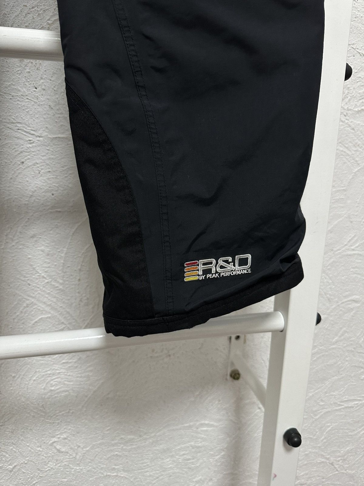 Peak Performance Peak Performance Men’s Gore-Tex Ski Pants Size M Black Size US 33 - 5 Thumbnail