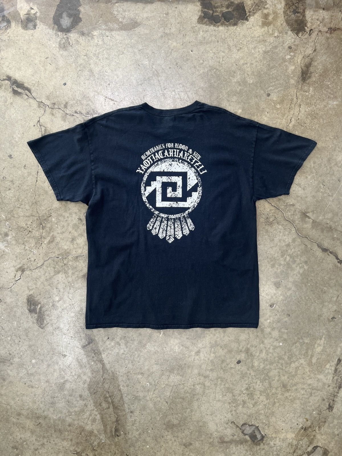 Vintage Vintage Mexican Aztec Treasures Chimalli Tee XL Size US XL / EU 56 / 4 - 5 Thumbnail