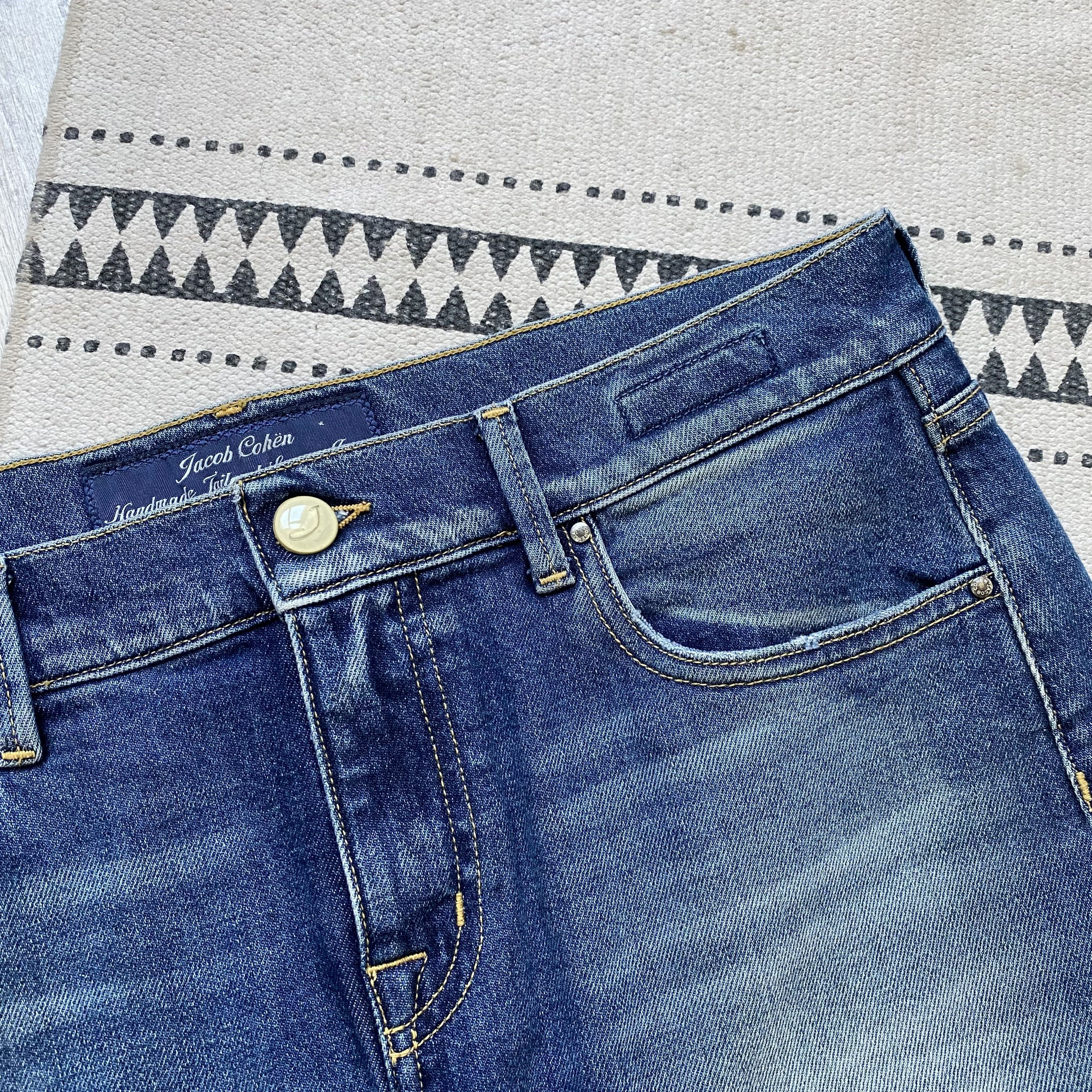 Jacob Cohen 2000s Y2K Jacob Cohen denim mini skirt Miss Sixty vibe Size 28" / US 6 / IT 42 - 2 Thumbnail