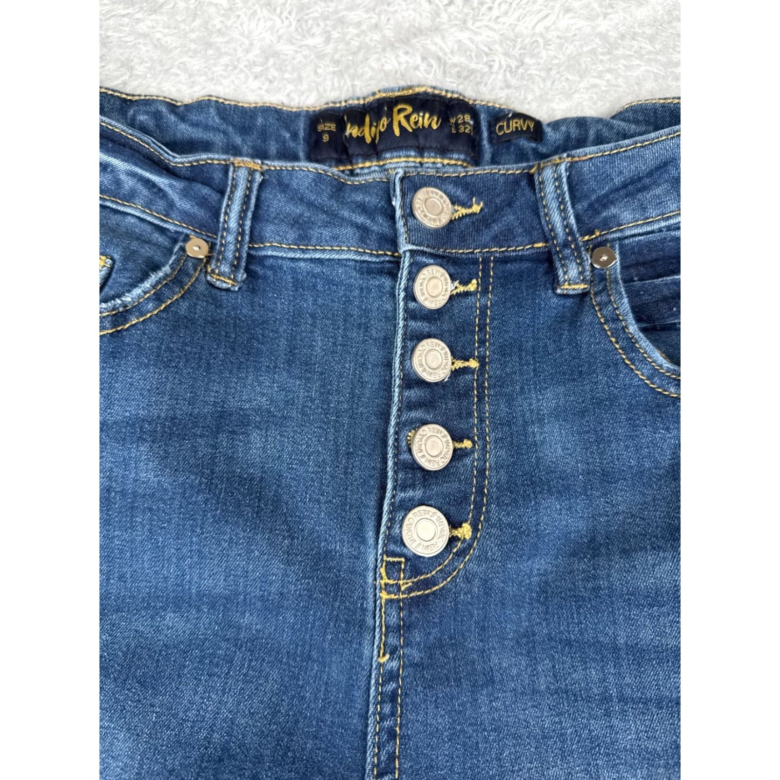 Denime Indigo Rein Jeans Juniors 9 Blue Denim Curvy Flared Button Fly Cotton 27x30 Denim Flared 5-Pocket Womens Jeans 27x30 Blue 27x30 (indigo rein) Size 30" / US 8 / IT 44 - 5 Thumbnail