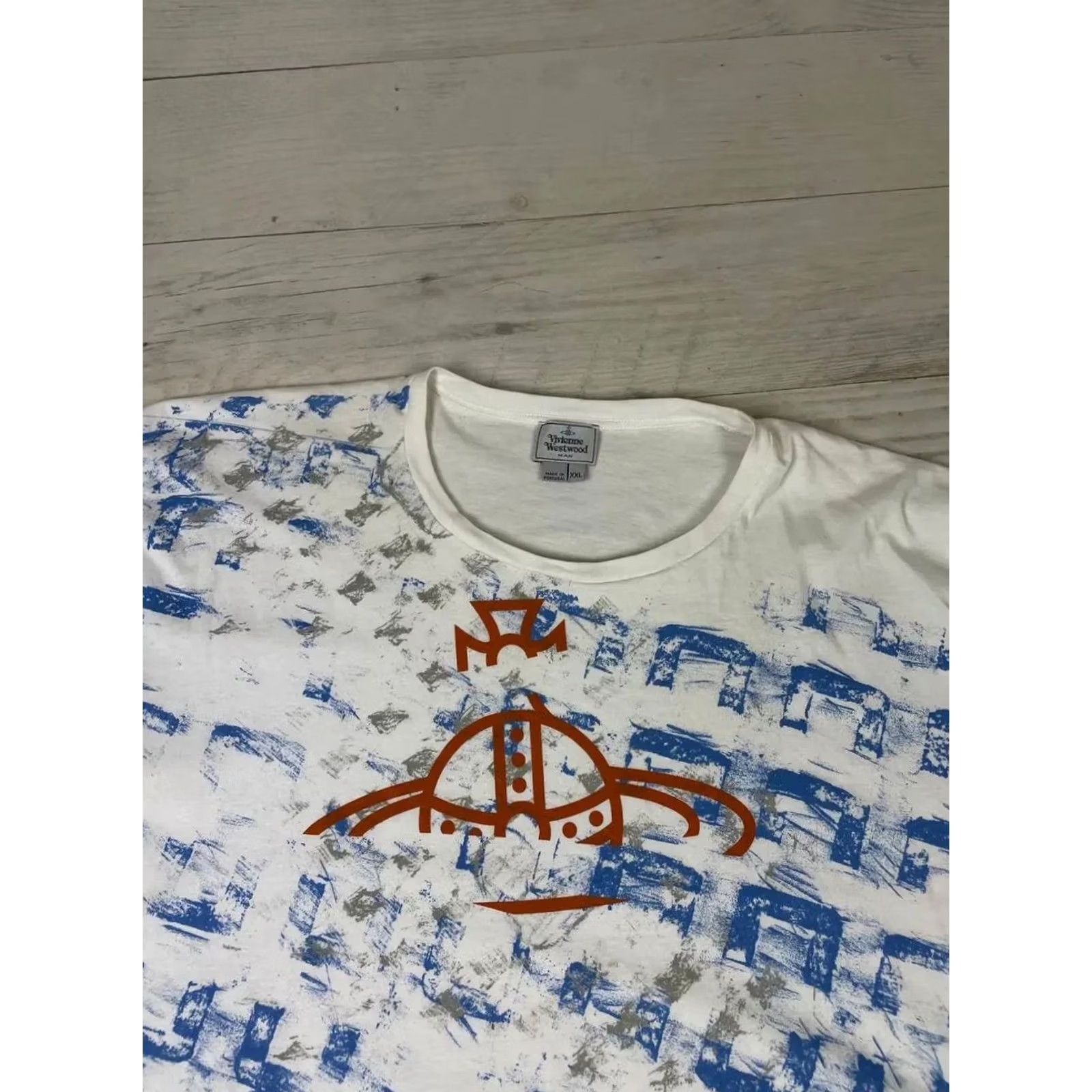Vivienne Westwood VINTAGE Vivienne Westwood Big Logo Orb T-Shirt Men 2XL White Cotton Logo 90s Concert Mens Size US XXL / EU 58 / 5 - 2 Thumbnail
