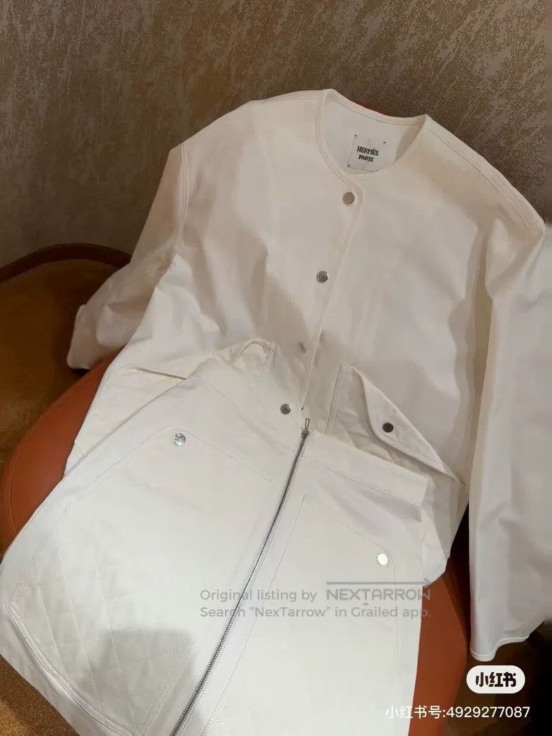 Hermes Hermes Classic design of white top Size XS / US 0-2 / IT 36-38 - 2 Thumbnail