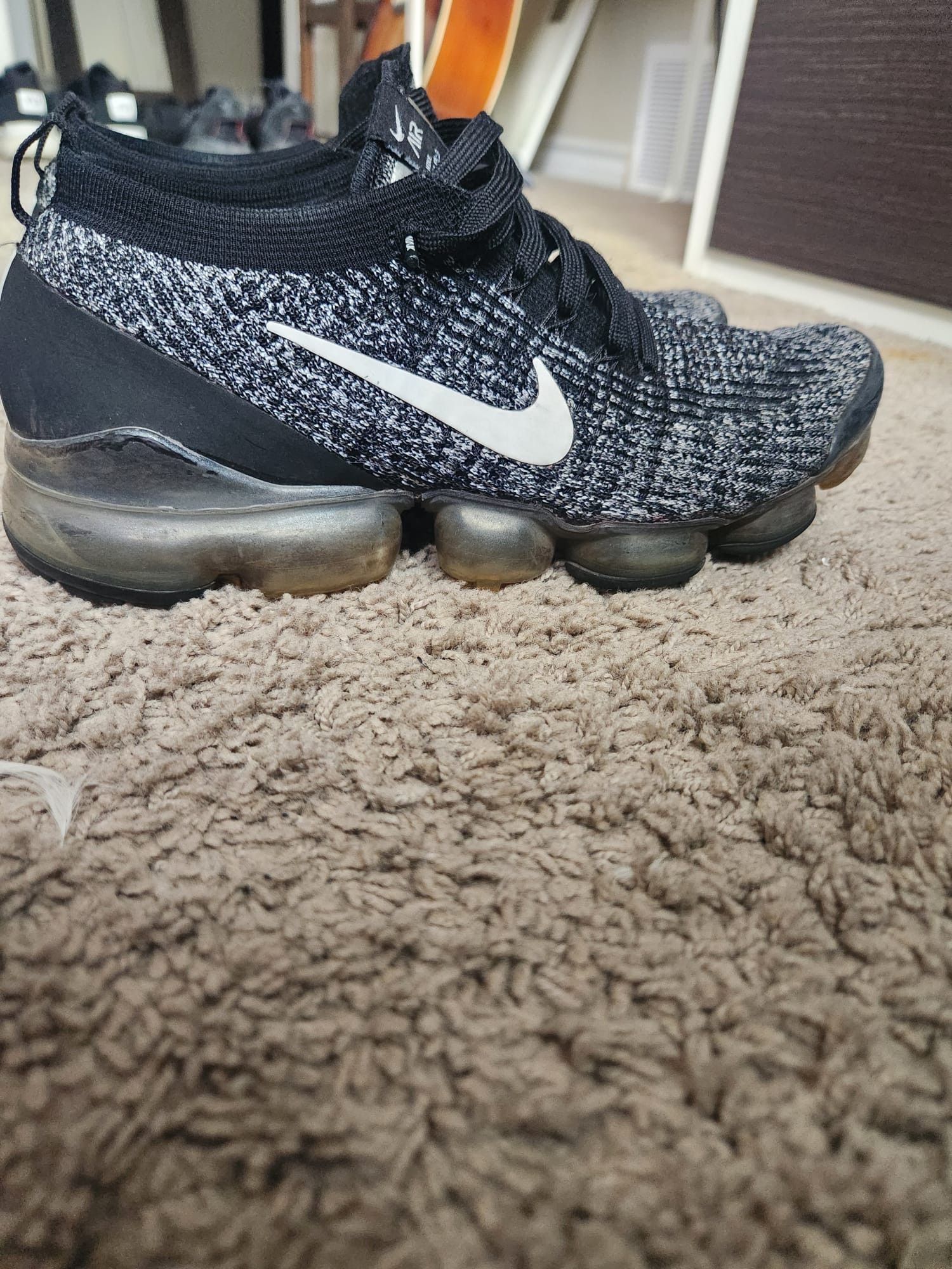 Nike Nike Air VaporMax Flyknit 3 Size US 8.5 / EU 41-42 - 4 Thumbnail