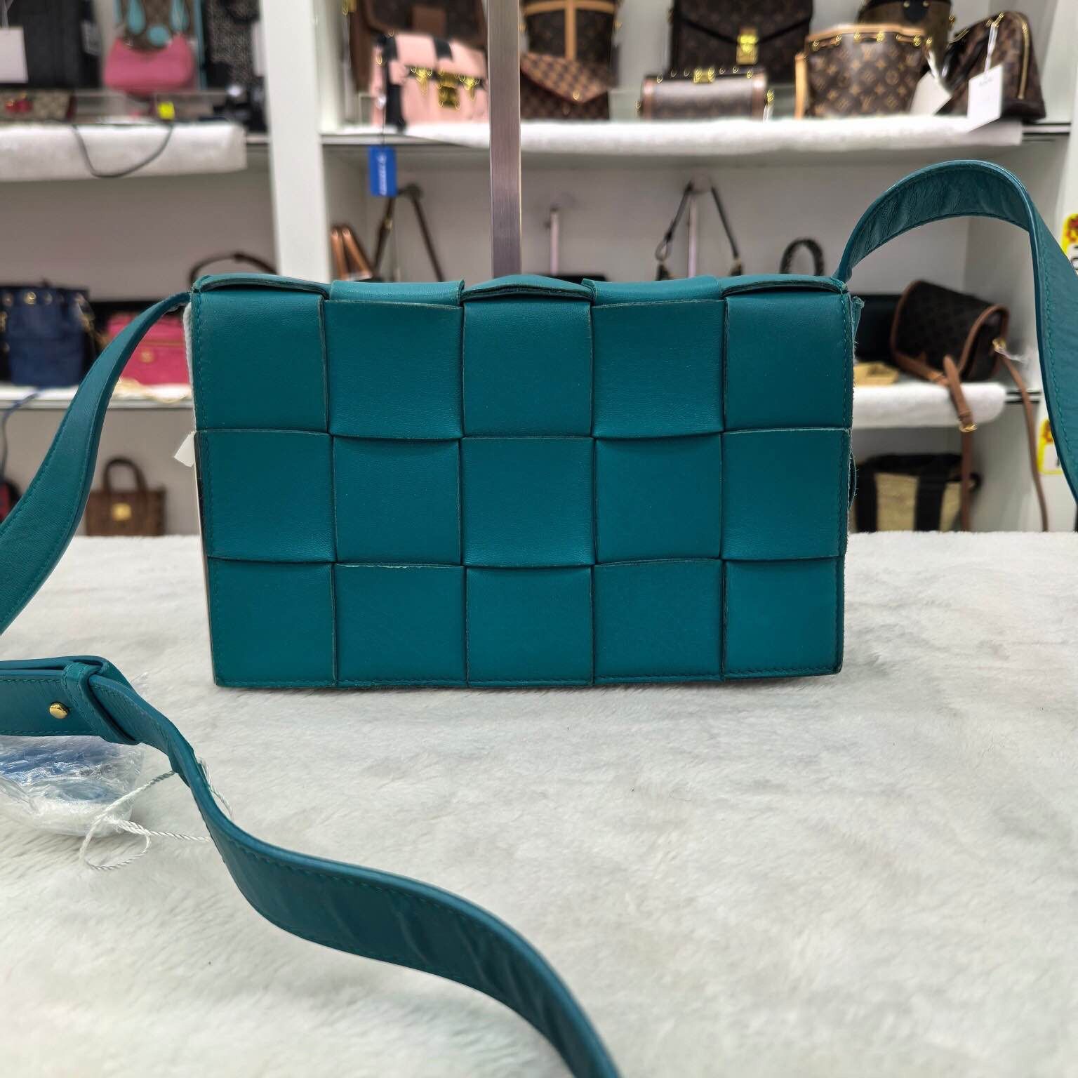 Bottega Veneta Bottega Veneta Cassette Intreccio Leather Shoulder Bag Size ONE SIZE - 1 Thumbnail