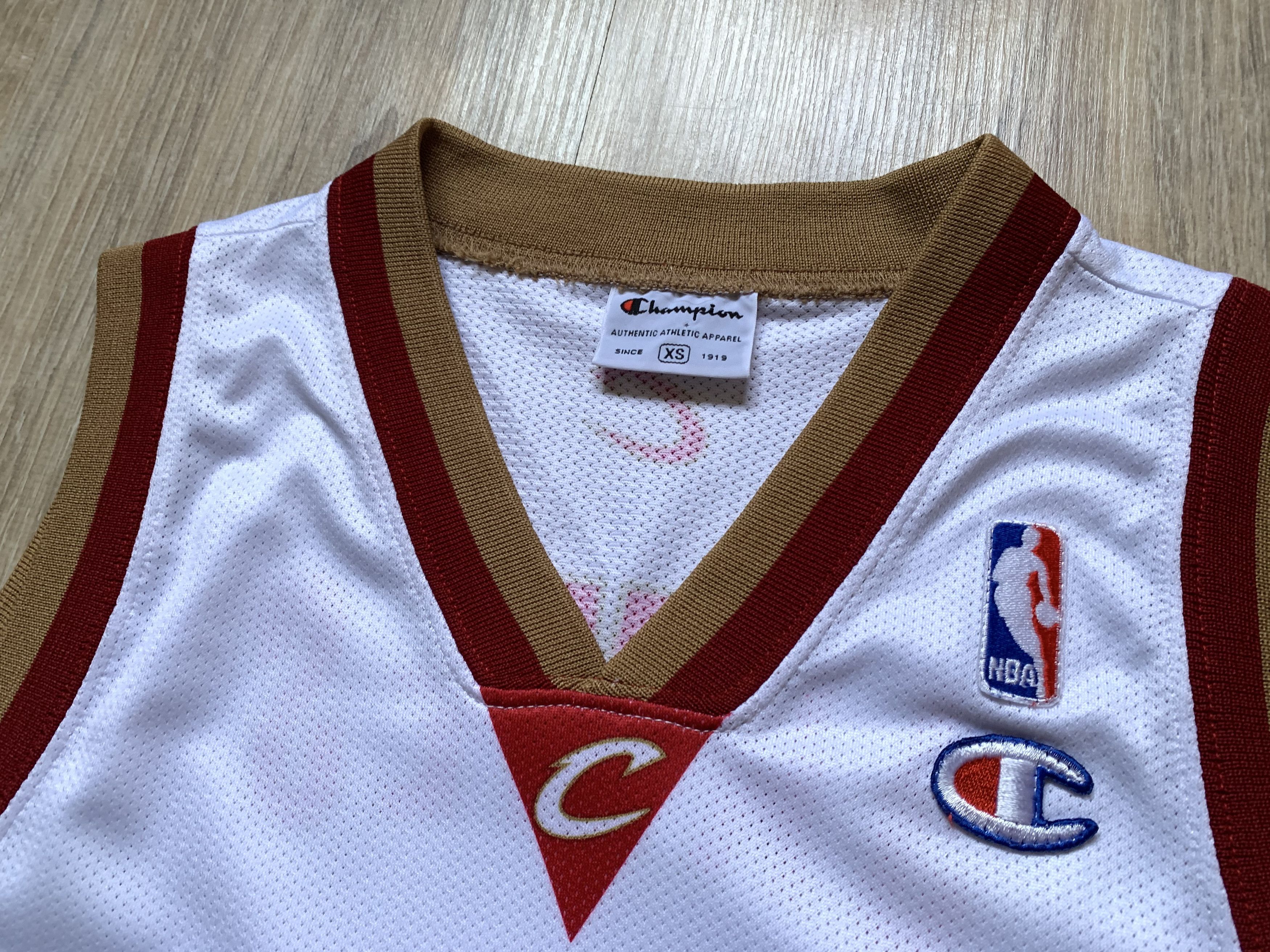 Champion × NBA × Vintage Rare Cleveland Cavaliers Lebron James #23 Jersey Size US XS / EU 42 / 0 - 3 Thumbnail