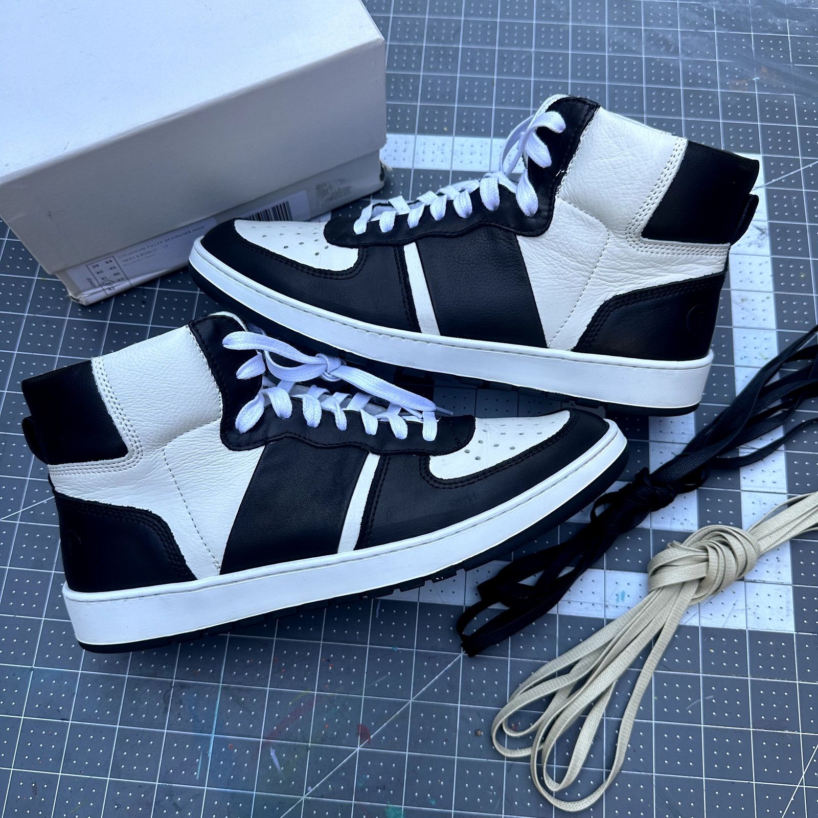 Collegium Collegium Destroyer Hi Size US 9 / EU 42 - 1 Thumbnail