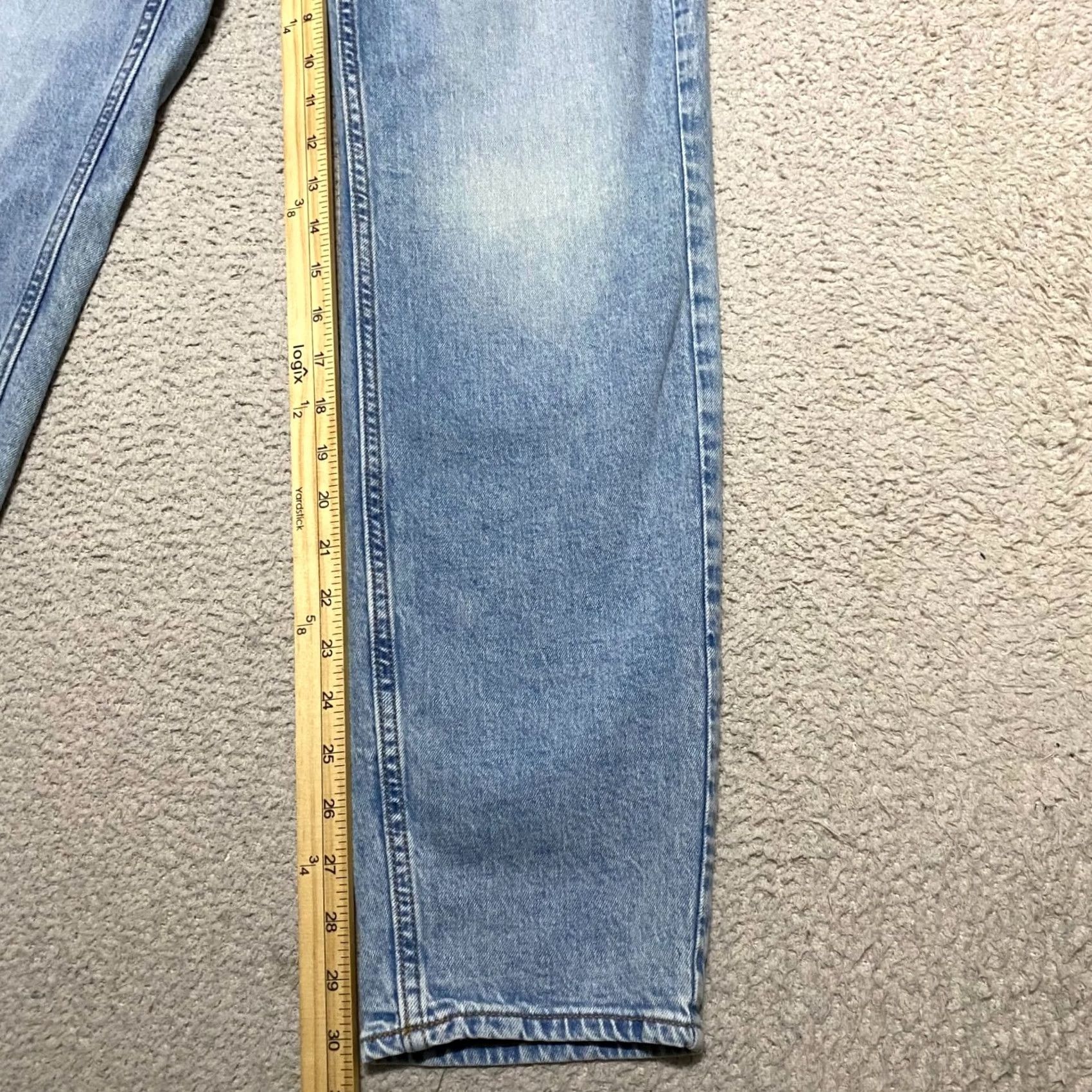 Old Navy Old Navy Jeans Blue Denim Medium Wash 30x32 Regular 5-Pocket Stretch Mid Rise Men's Jeans Size US 30 / EU 46 - 6 Thumbnail