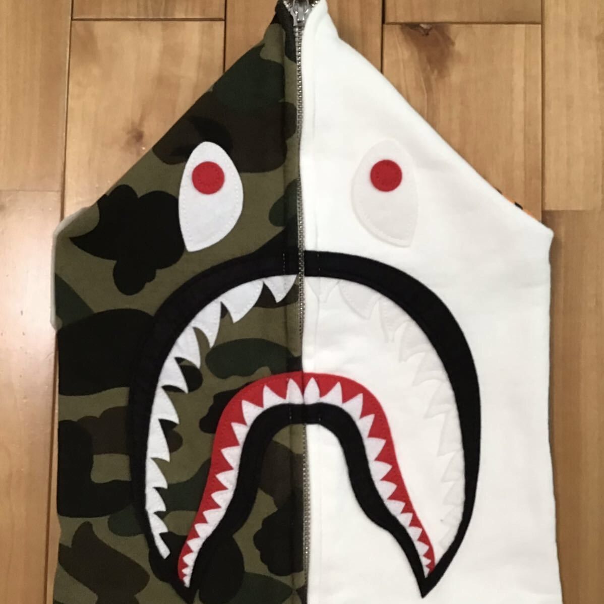 Bape BAPE Shark full zip hoodie 1st camo white a bathing ape Size US L / EU 52-54 / 3 - 3 Thumbnail