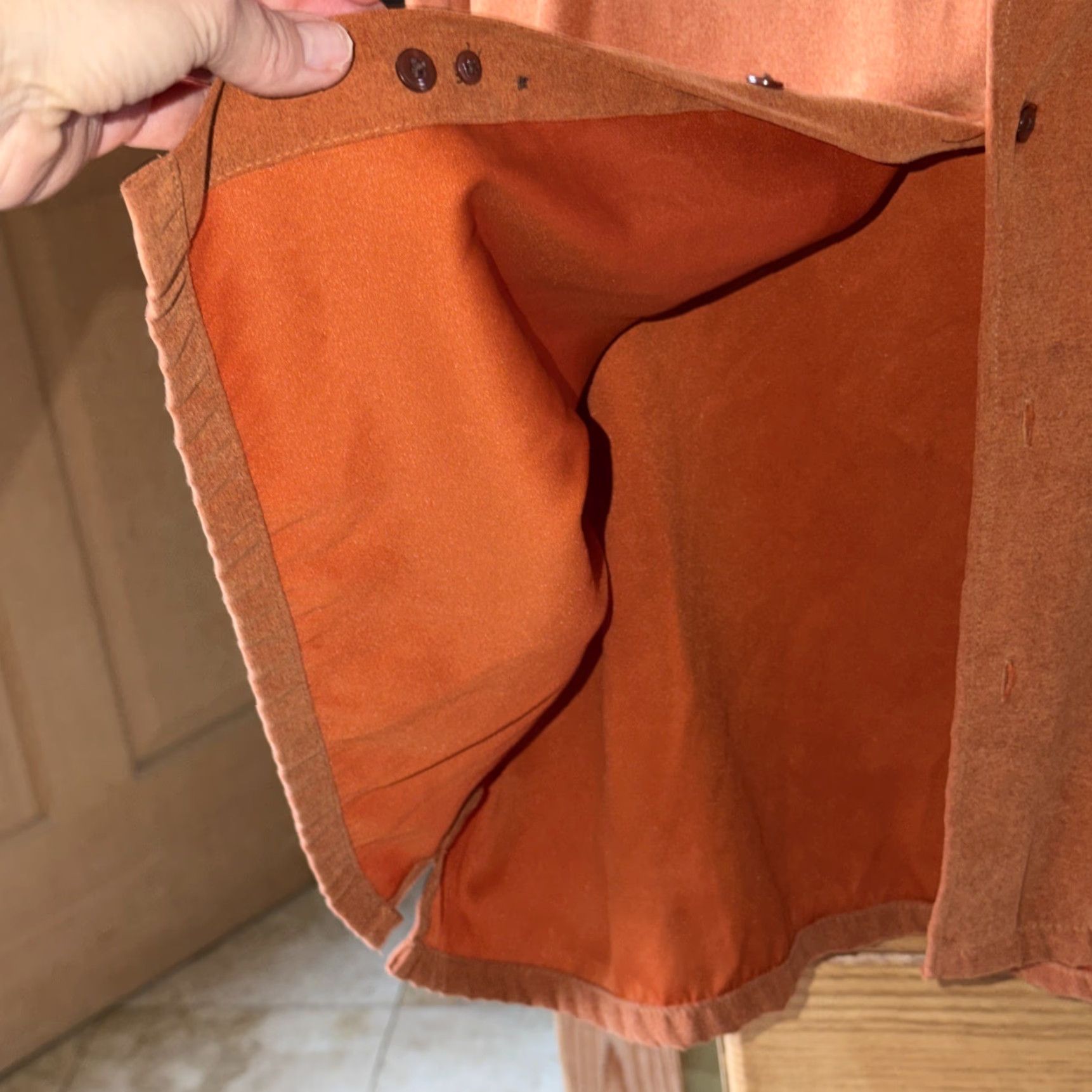 Croft & Barrow Croft&Barrow Shirt Mens 2XL PUMPKIN ORANGE sueded Button Up Long Sleeves Pocket Size US XXL / EU 58 / 5 - 5 Thumbnail