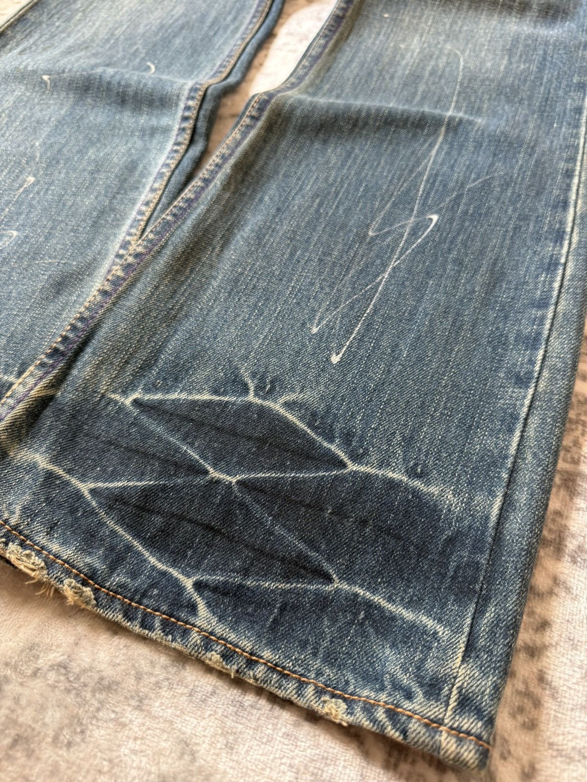 If Six Was Nine Root Three Japan Studded & Pierced Rusty Wash Flared Jeans Size US 32 / EU 48 - 14 Thumbnail
