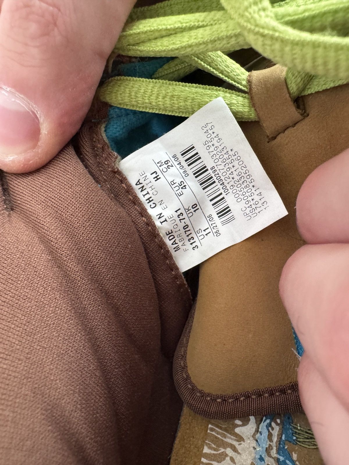 Nike SB Nike SB Dunk Low Baby Bear Size US 11 / EU 44 - 17 Thumbnail