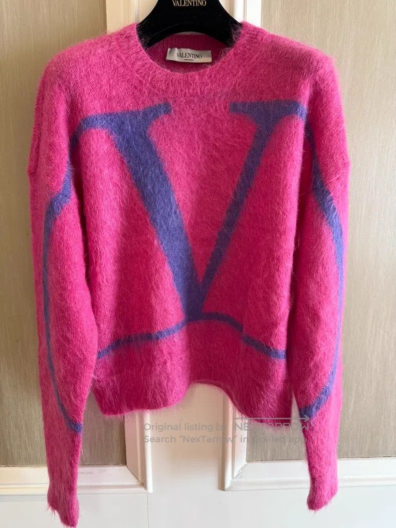 Valentino Valentino Sweaters Size S / US 4 / IT 40 - 1 Thumbnail