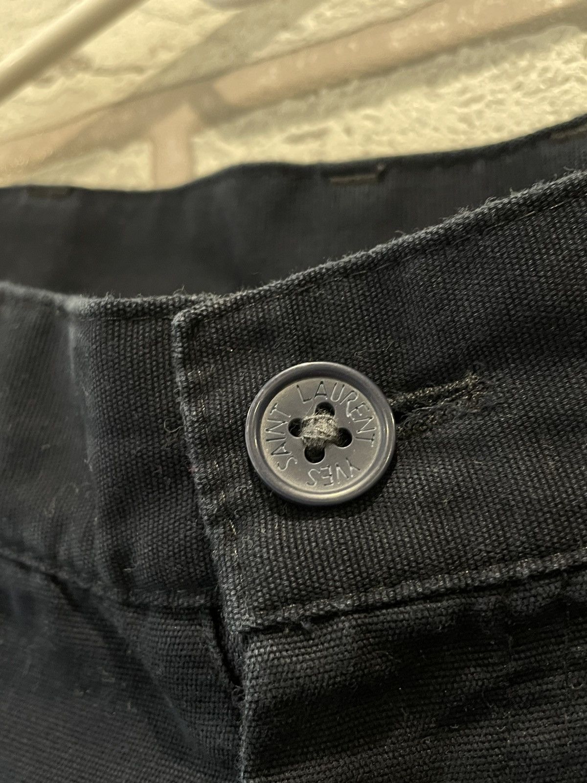 Yves Saint Laurent Yves Saint Laurent Vintage YSL Cargo Shorts Navy Blue Size US 30 / EU 46 - 5 Thumbnail