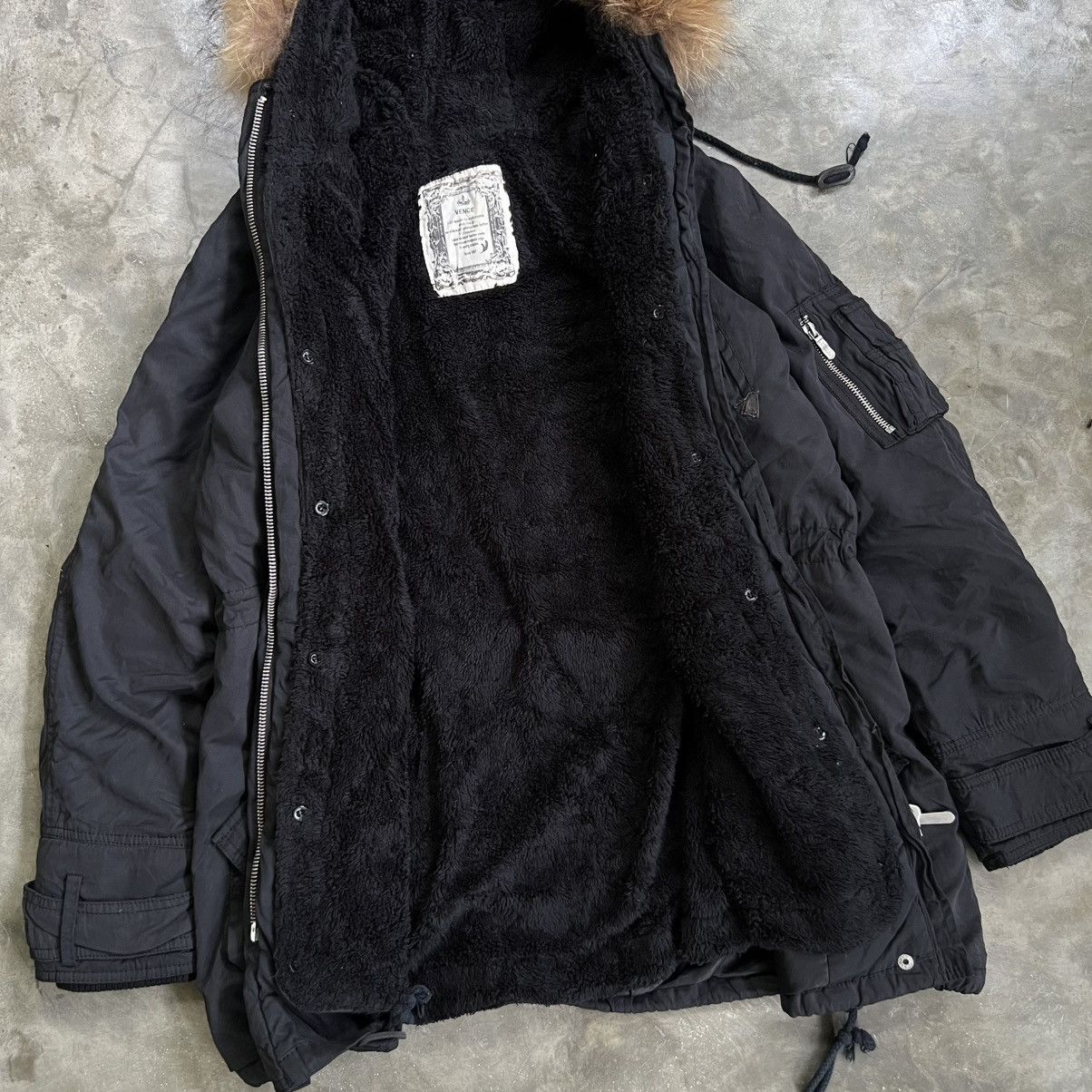 Japanese Brand 2000s Vence Exchange Raccoon Fur Hooded Military Jacket Size US M / EU 48-50 / 2 - 2 Thumbnail