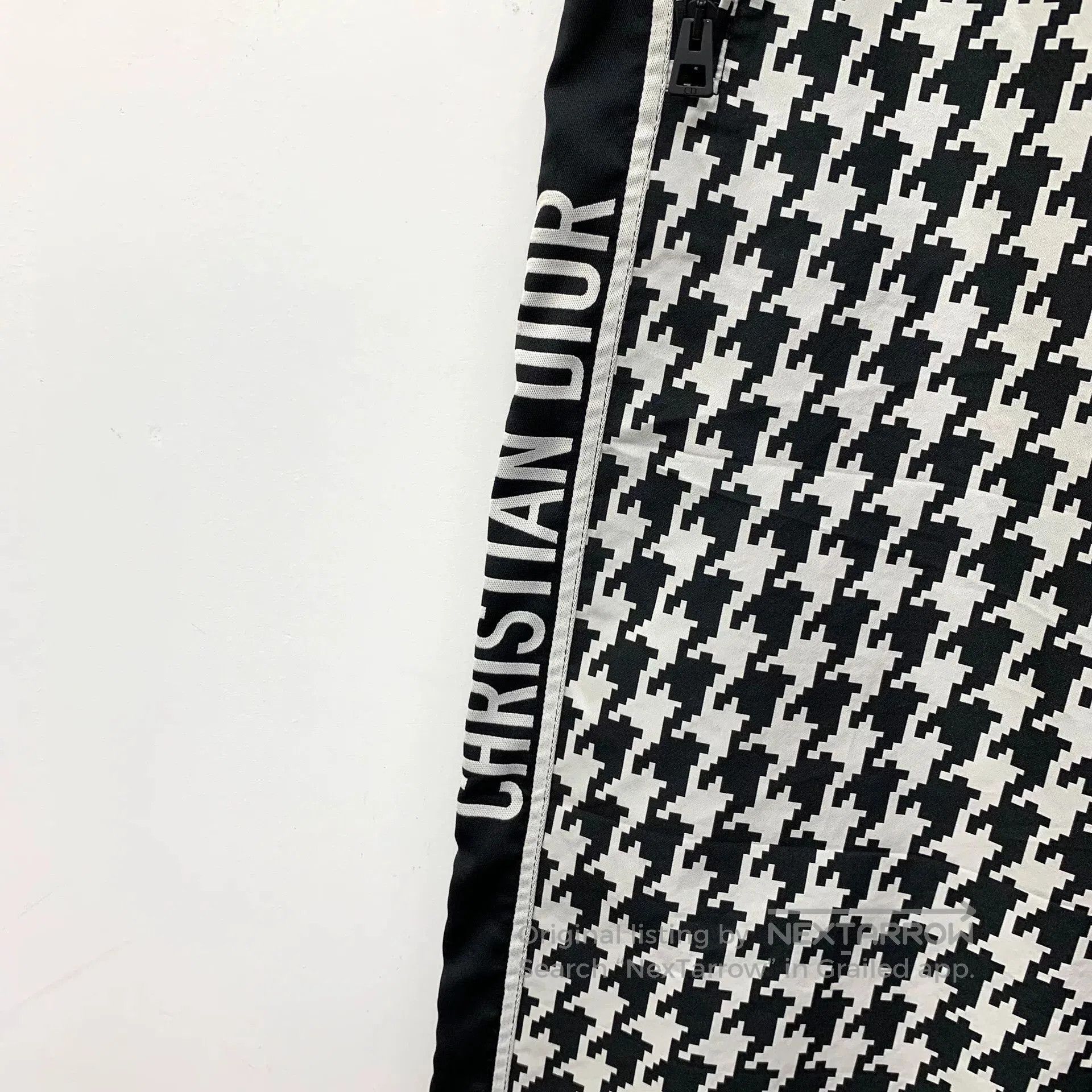 Dior black houndstooth print jogger pants XS. Size US 26 / EU 42 - 4 Thumbnail