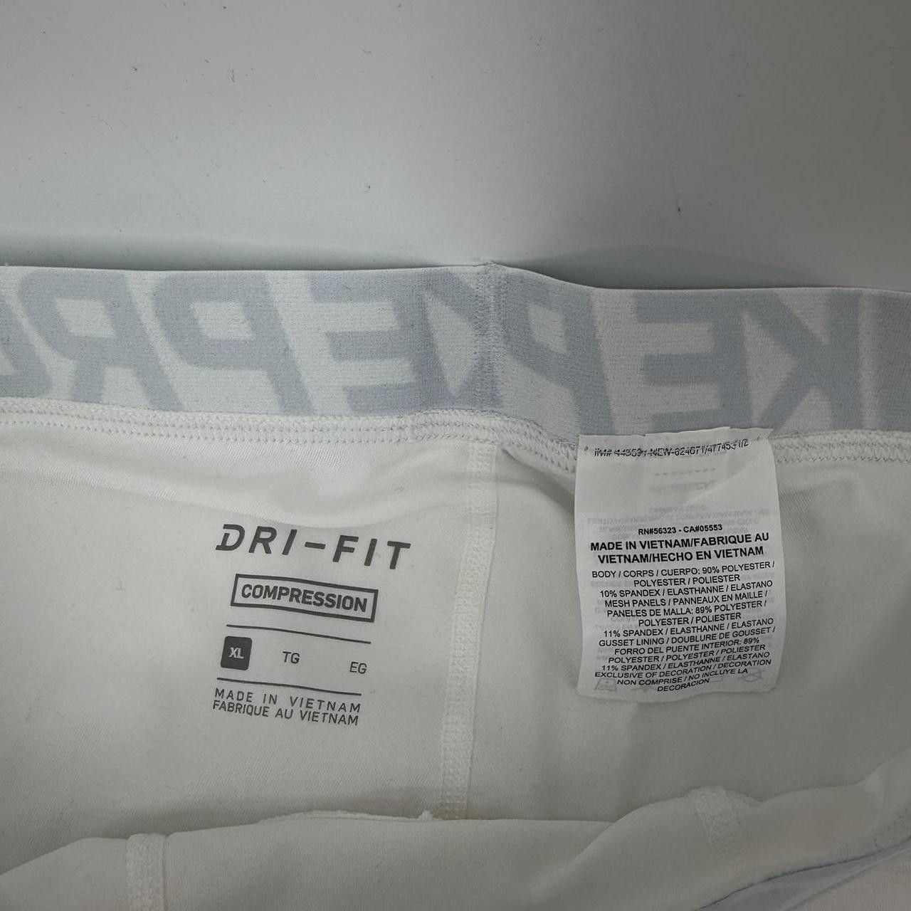 Nike Nike Pro white compression leggings Size XL Size US 38 / EU 54 - 2 Thumbnail