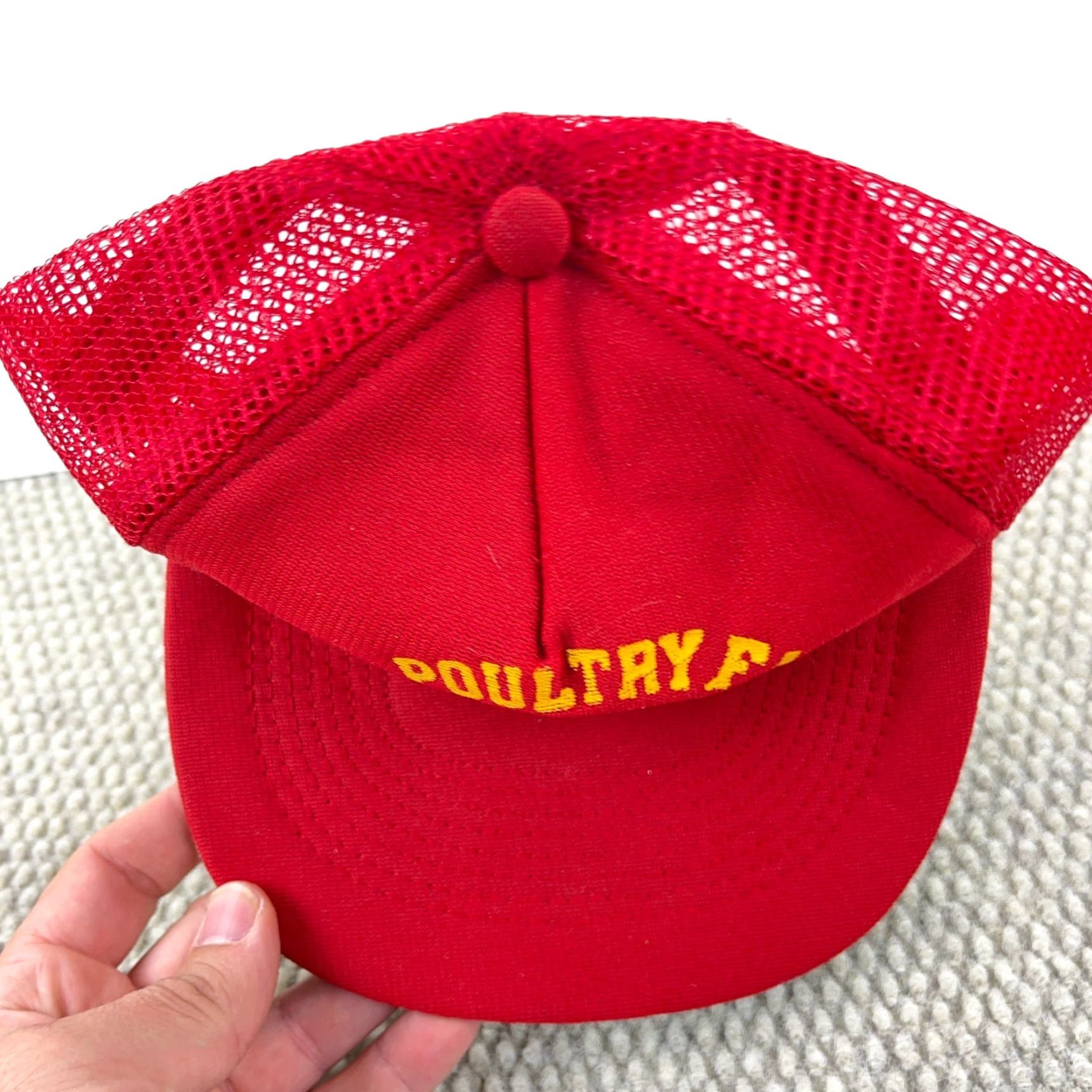 Vintage VINTAGE Farm Trucker Hat Cap Snap Back Blue USA 80s 90s Hobbs Poultry Chicken Adjustable Red Cotton Polyester Twill Men Hat USA 80s Retro Logo Outdoor Size ONE SIZE - 3 Thumbnail