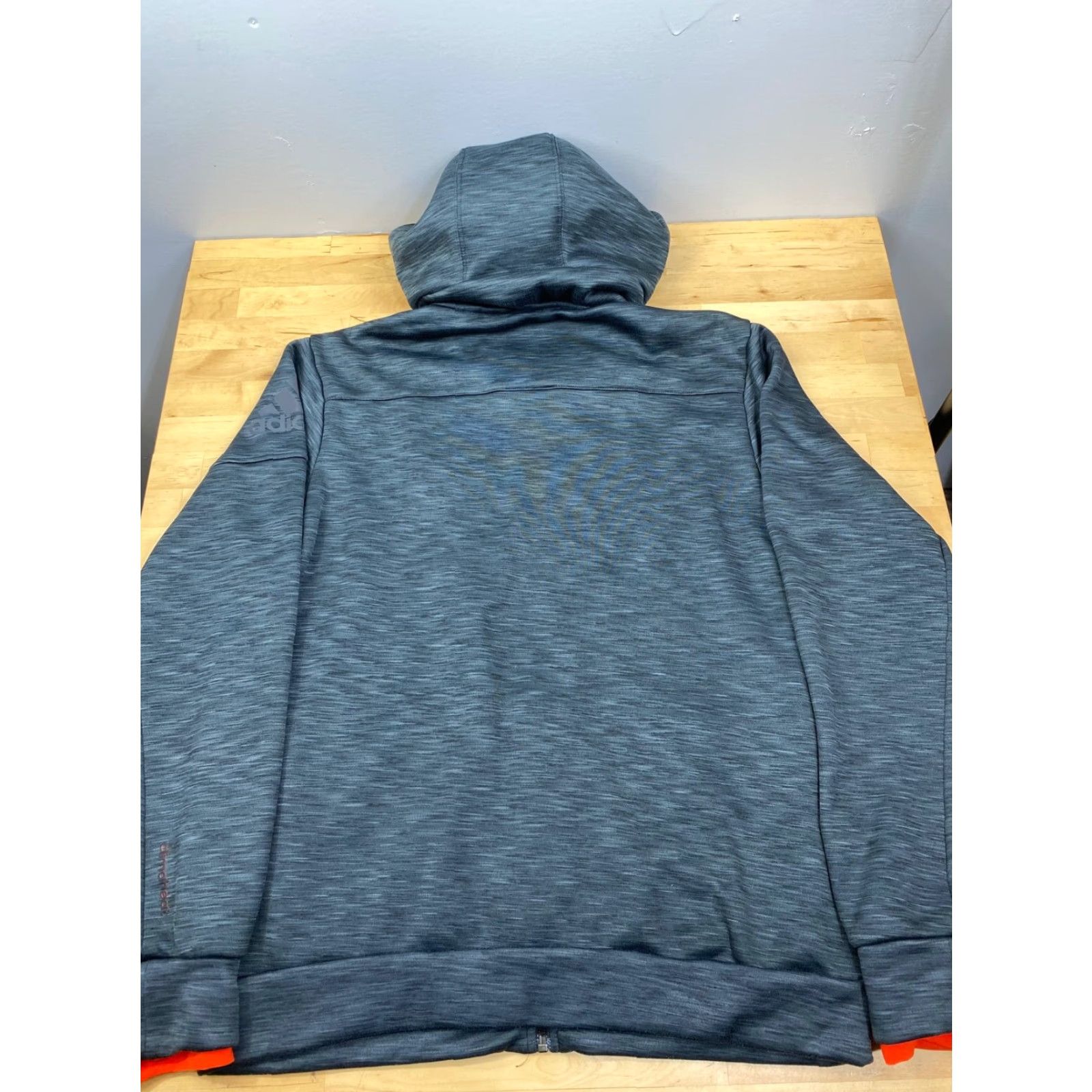 Adidas Adidas Mens Gray L Full Zip Jacket Hoodie Activewear #3685 Jacket Regular Gray Mens L Adidas Full Zip Hooded Jacket Activewear 3685 Size US L / EU 52-54 / 3 - 2 Thumbnail
