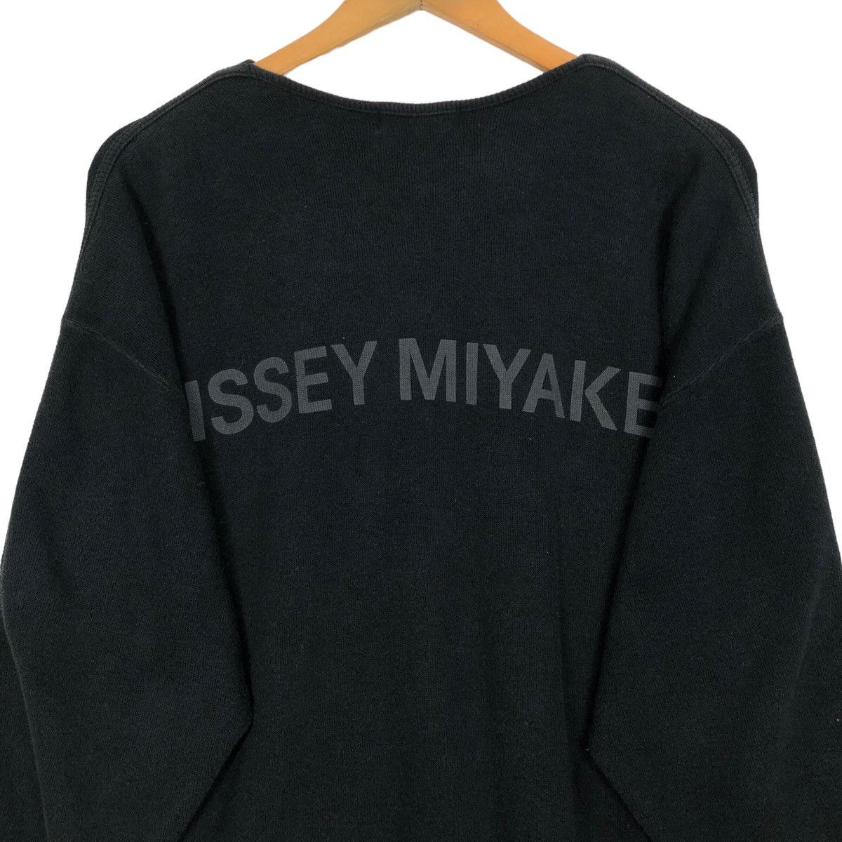 Issey Miyake Vintage Issey Miyake Crewneck Sweatshirt Spell Out Sweater Size US L / EU 52-54 / 3 - 10 Thumbnail