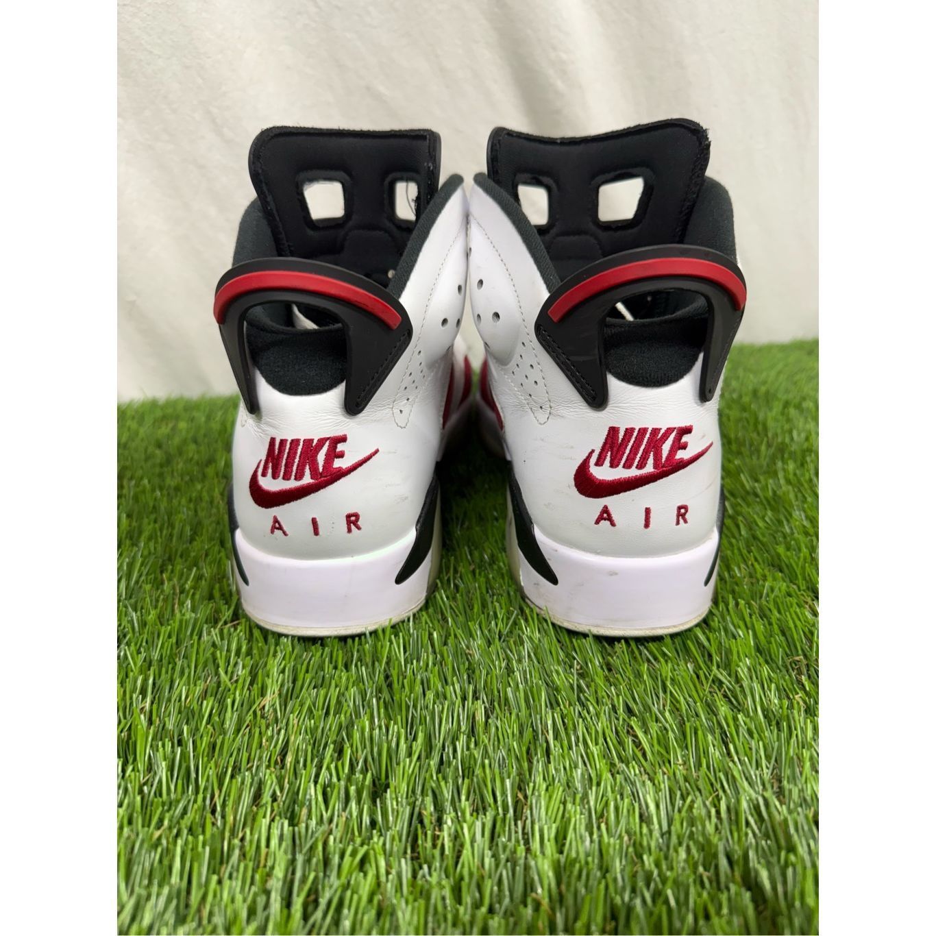 Jordan Brand Size 9 Nike Air Jordan 6 Retro OG Mid Carmine CT8529-106 CLE Size US 9 / EU 42 - 3 Thumbnail