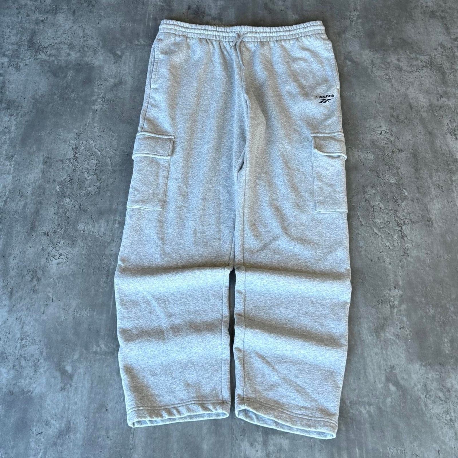 Reebok × Vintage Vintage Y2K Reebok Grey Baggy Cargo Technical Sweatpants Size US 40 / EU 56 - 1 Thumbnail