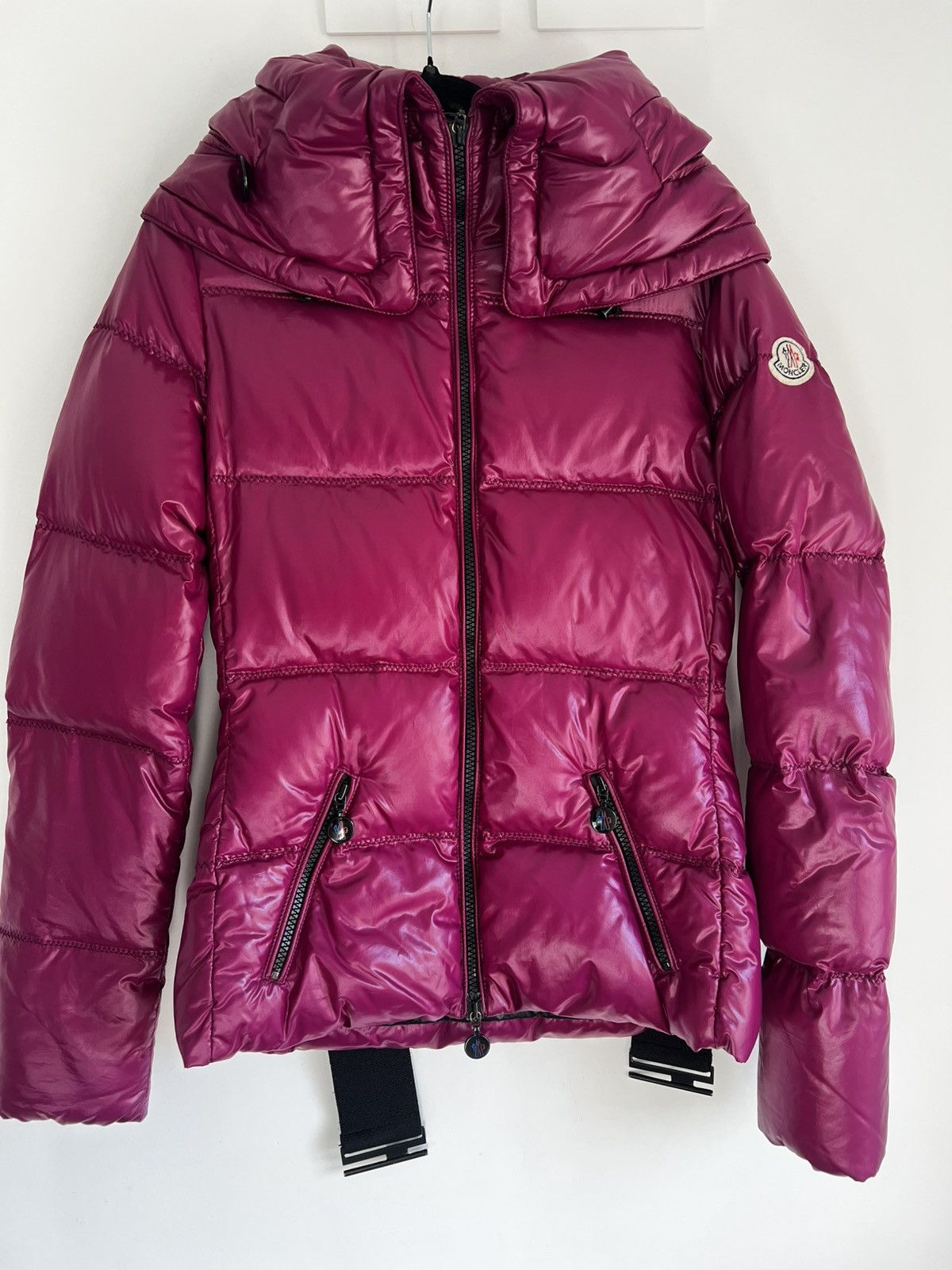 Moncler Original moncler xs puffer jacket violet goose down Size XS / US 0-2 / IT 36-38 - 1 Thumbnail