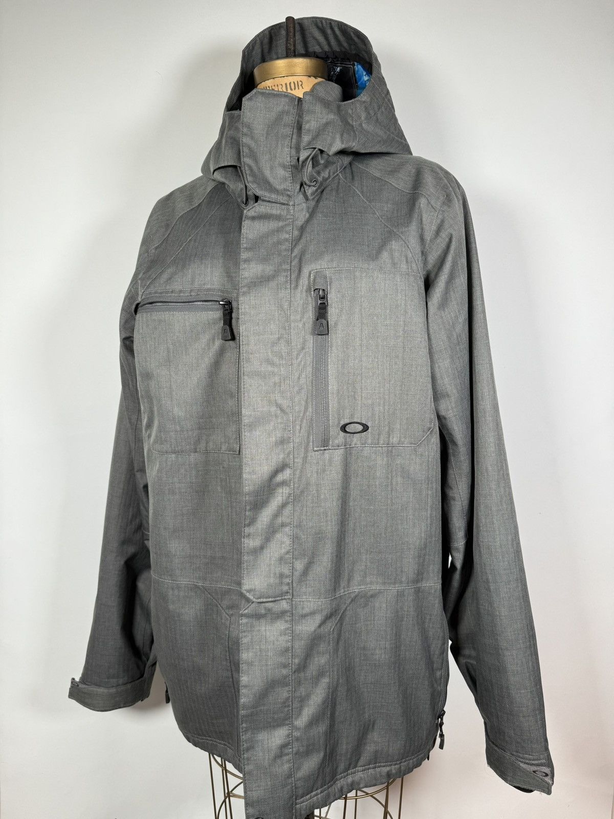 Oakley Y2K Oakley Gray Ski Jacket Size US L / EU 52-54 / 3 - 1 Thumbnail